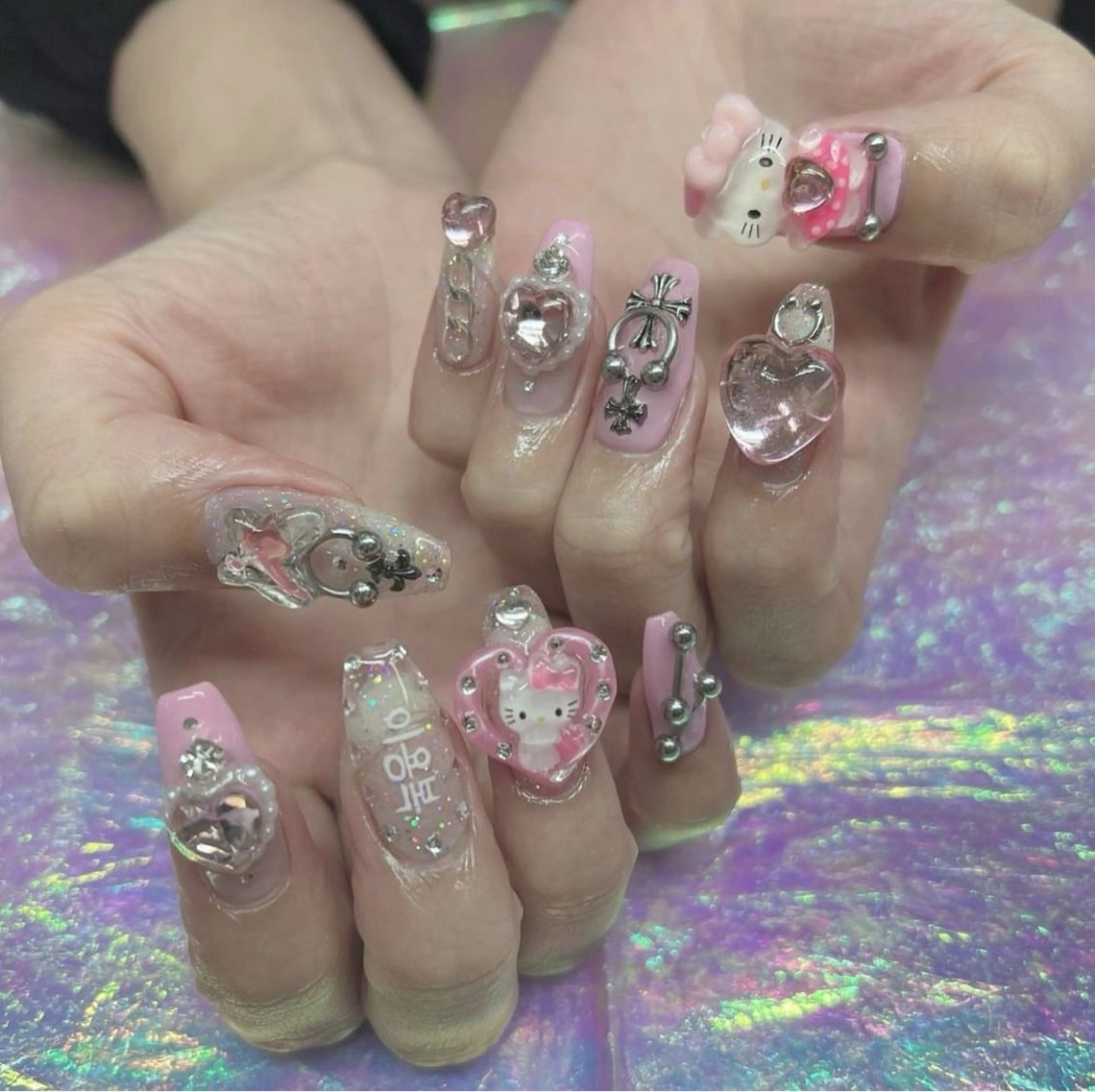 ネイル ハロウィン マグネットネイル ミラーネイル Lee Nailsのネイルデザイン