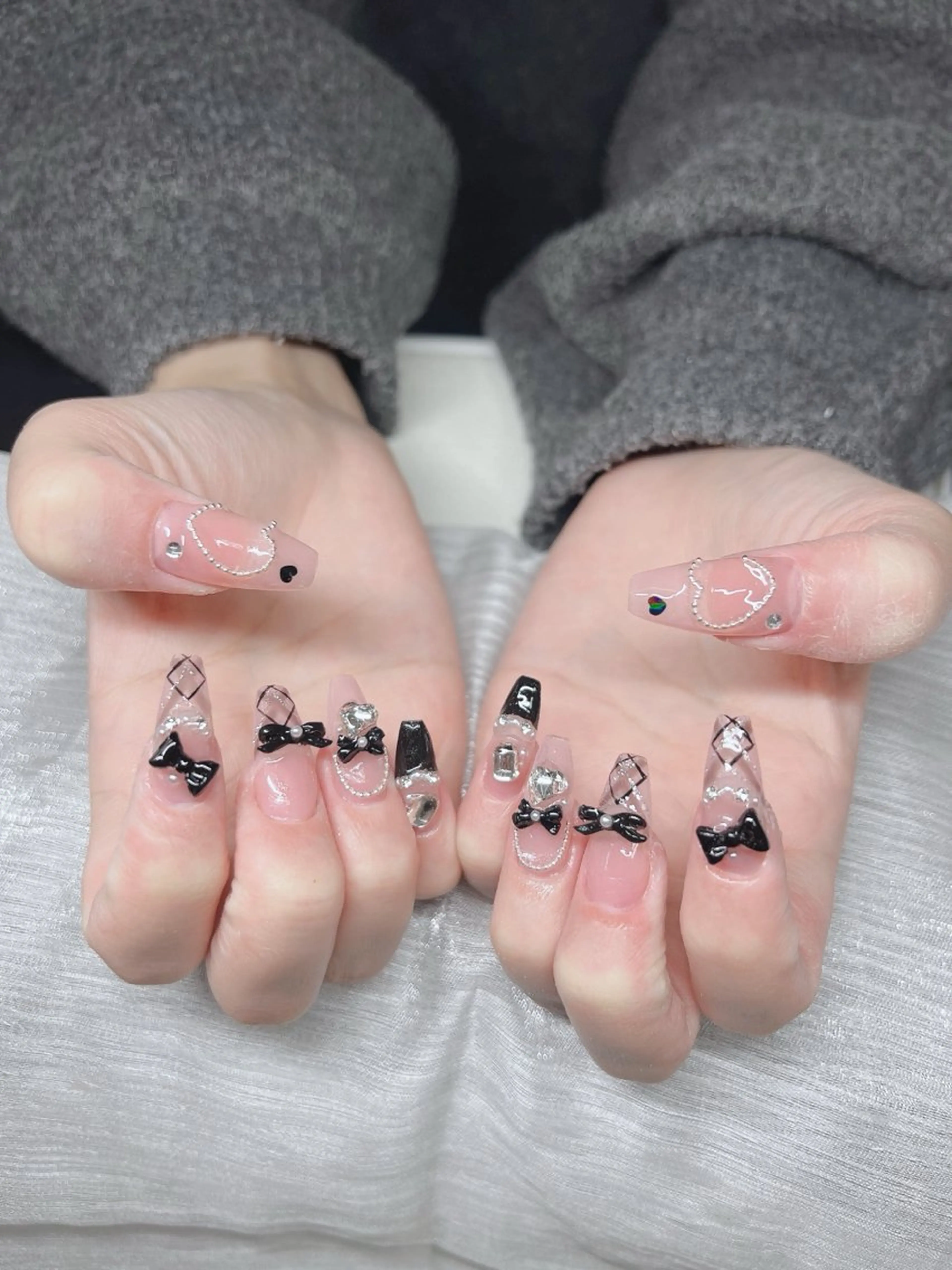 ネイル オーロラネイル チークネイル 長さ出し フットネイル フレンチネイル Lee Nails チップ長さだし専門店のネイルデザイン