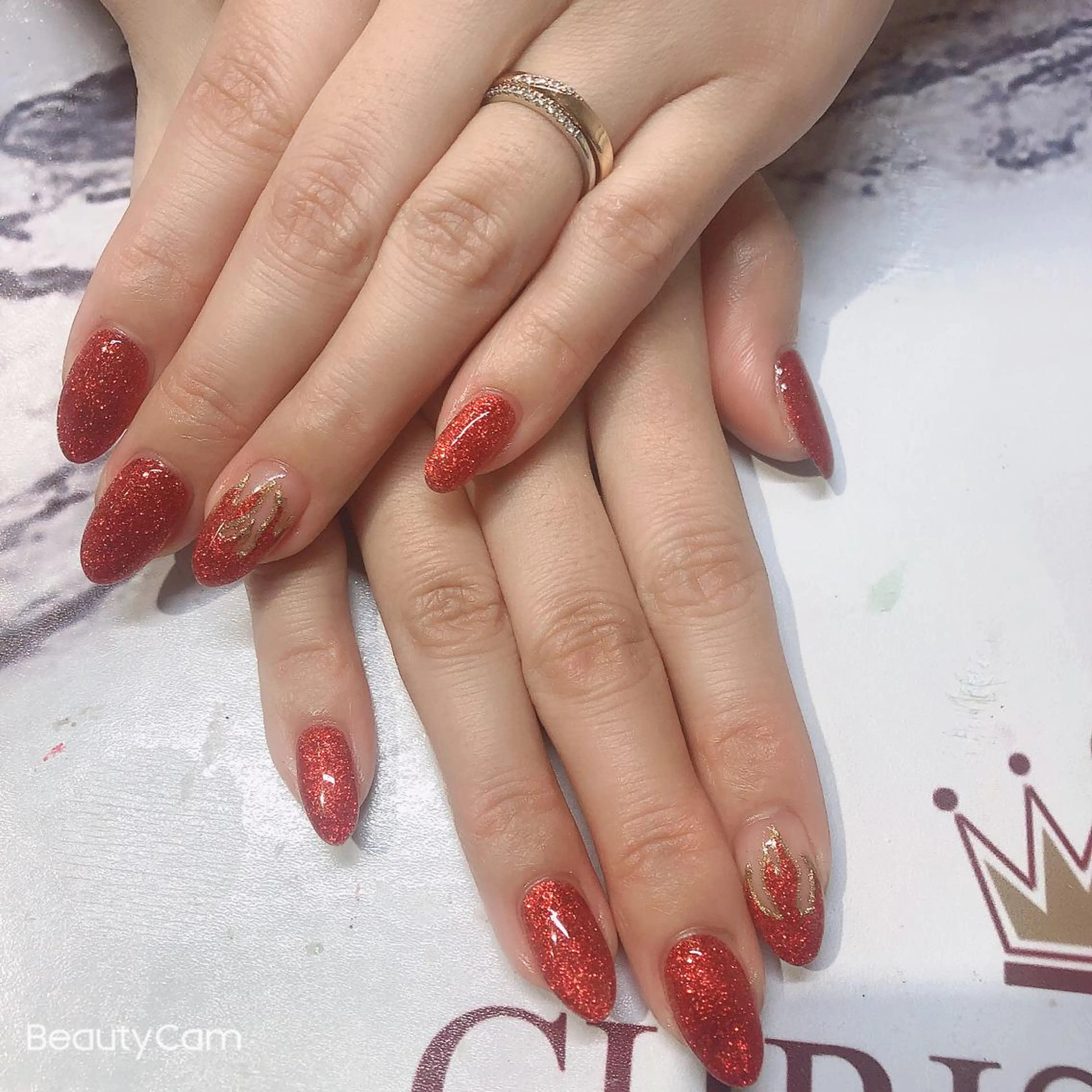 ネイル Guarendo錦糸町店所属・ガレンドウ 白澤 愛子のネイルデザイン