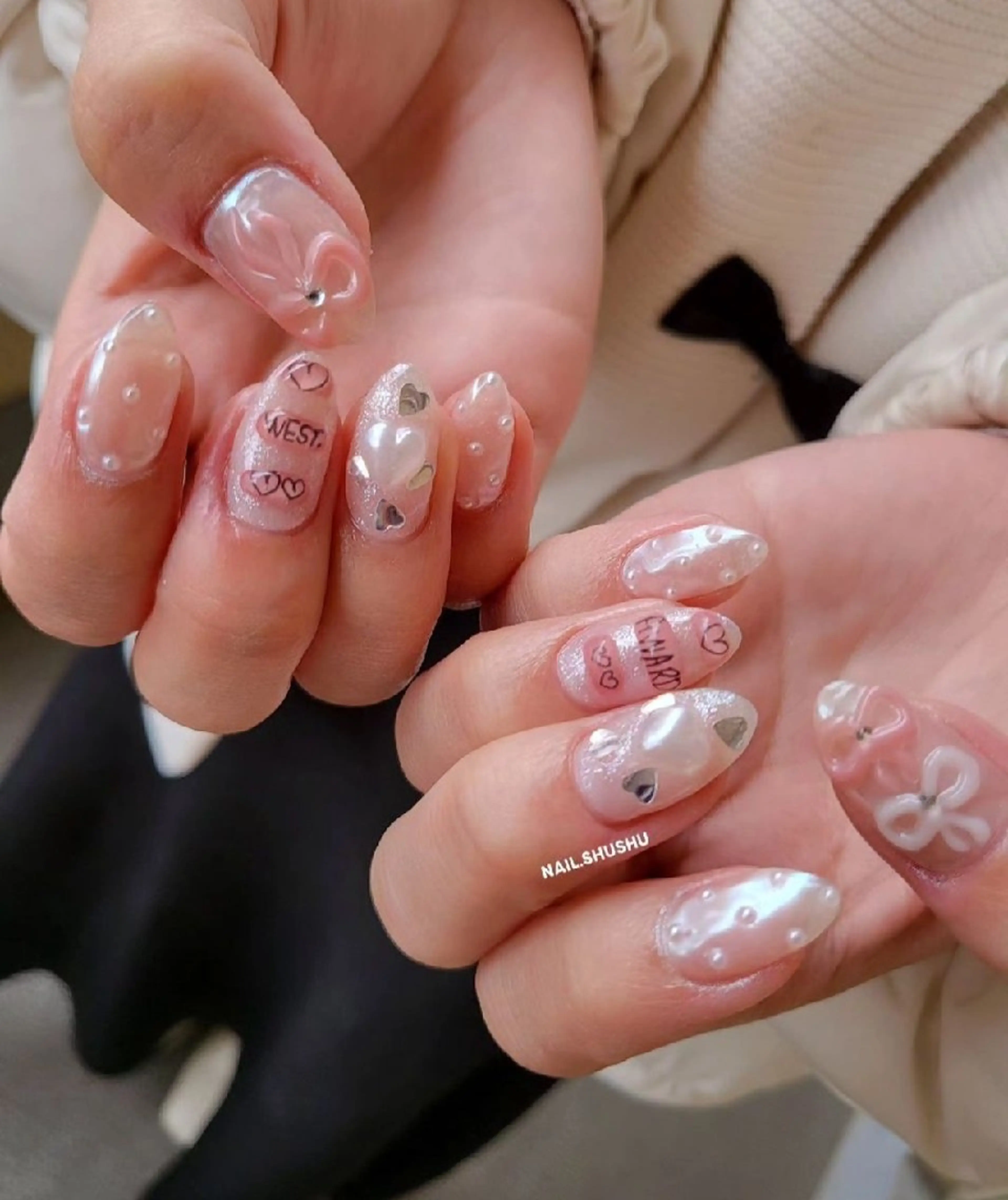 ネイル 持ち込み ニュアンスネイル ワンカラーネイル シンプルネイル 春ネイル ハンドネイル 3dパーツ/流行り 👧shushu❤️のネイルデザイン