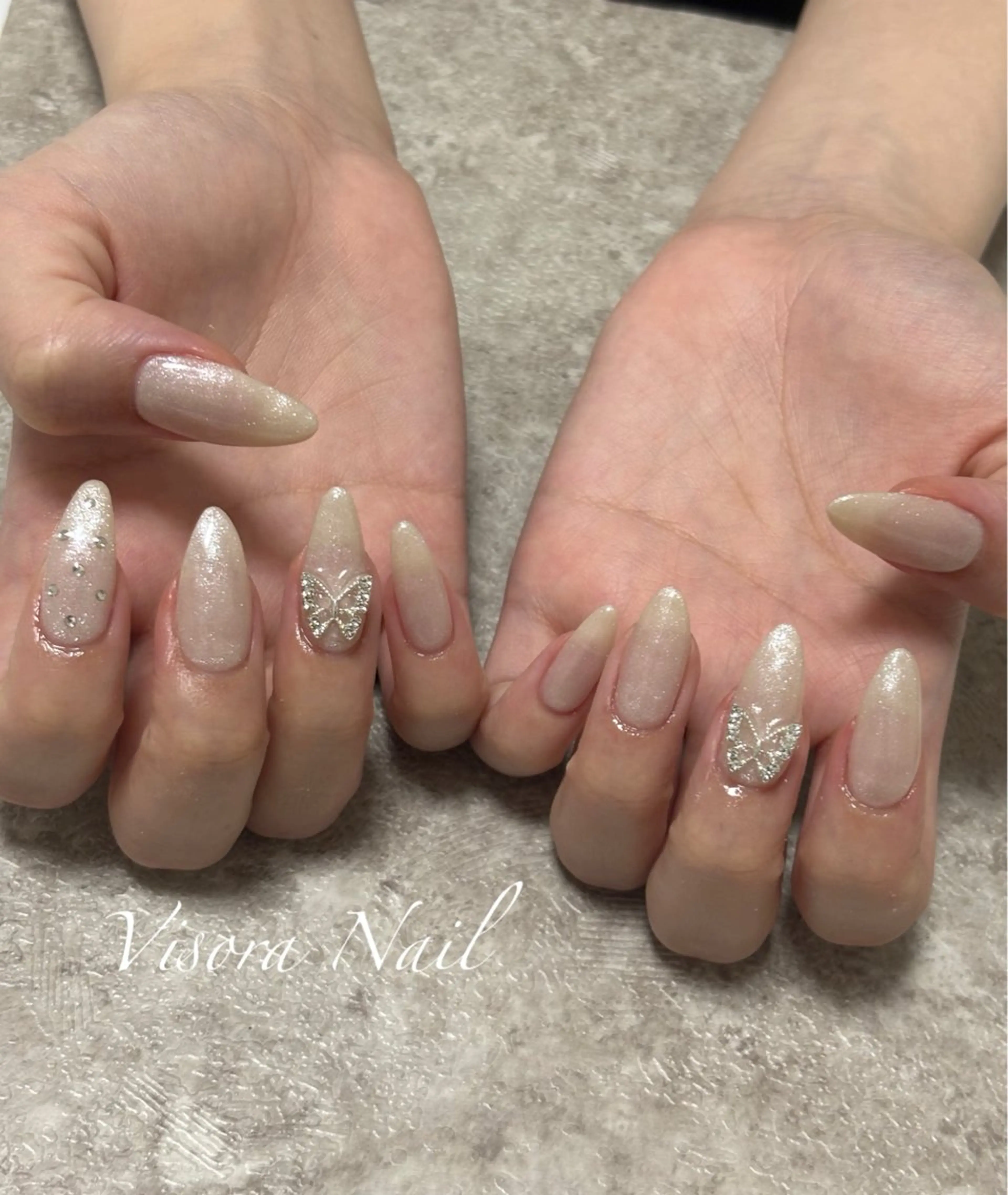 ネイル 美SORA ～ｳﾞｨｿﾗ～のネイルデザイン