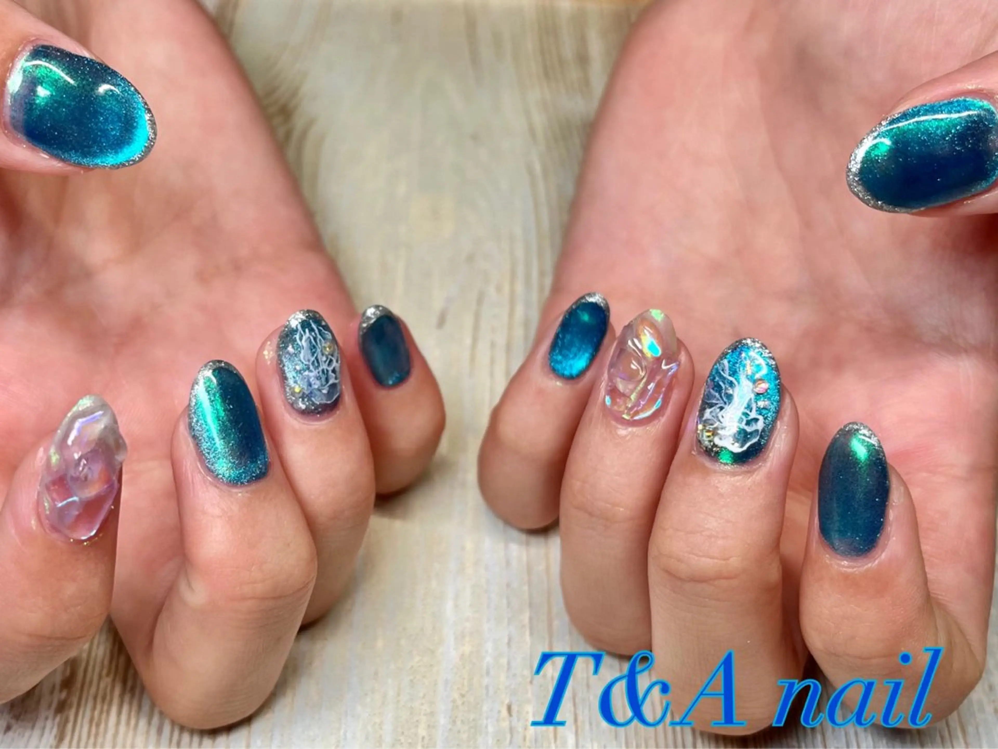 ネイル ブルー 長さ出し ジェルネイル マグネットネイル ニュアンスネイル ハンドネイル T&A nailのネイルデザイン