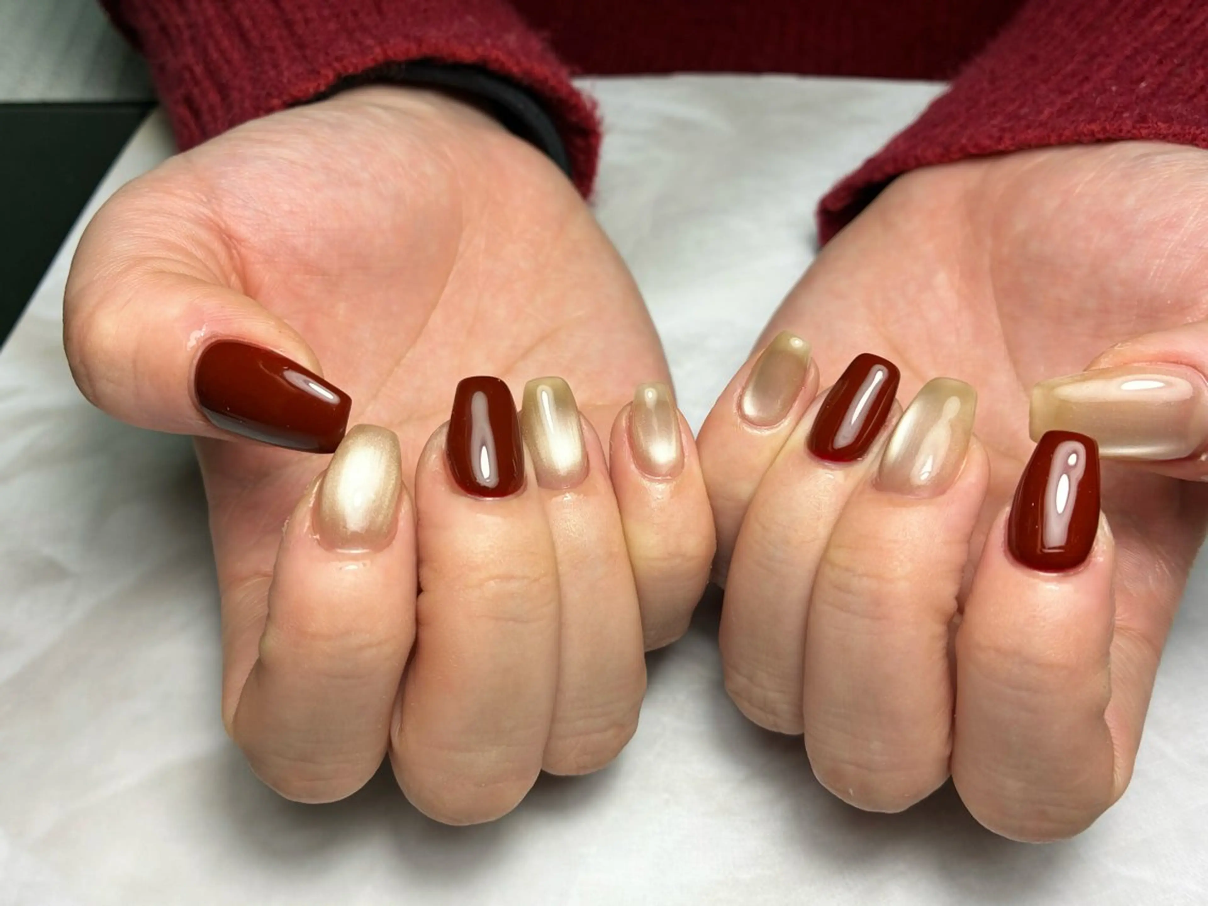 ネイル マグネットネイル ハンドネイル ネイルサロン Bebeのネイルデザイン