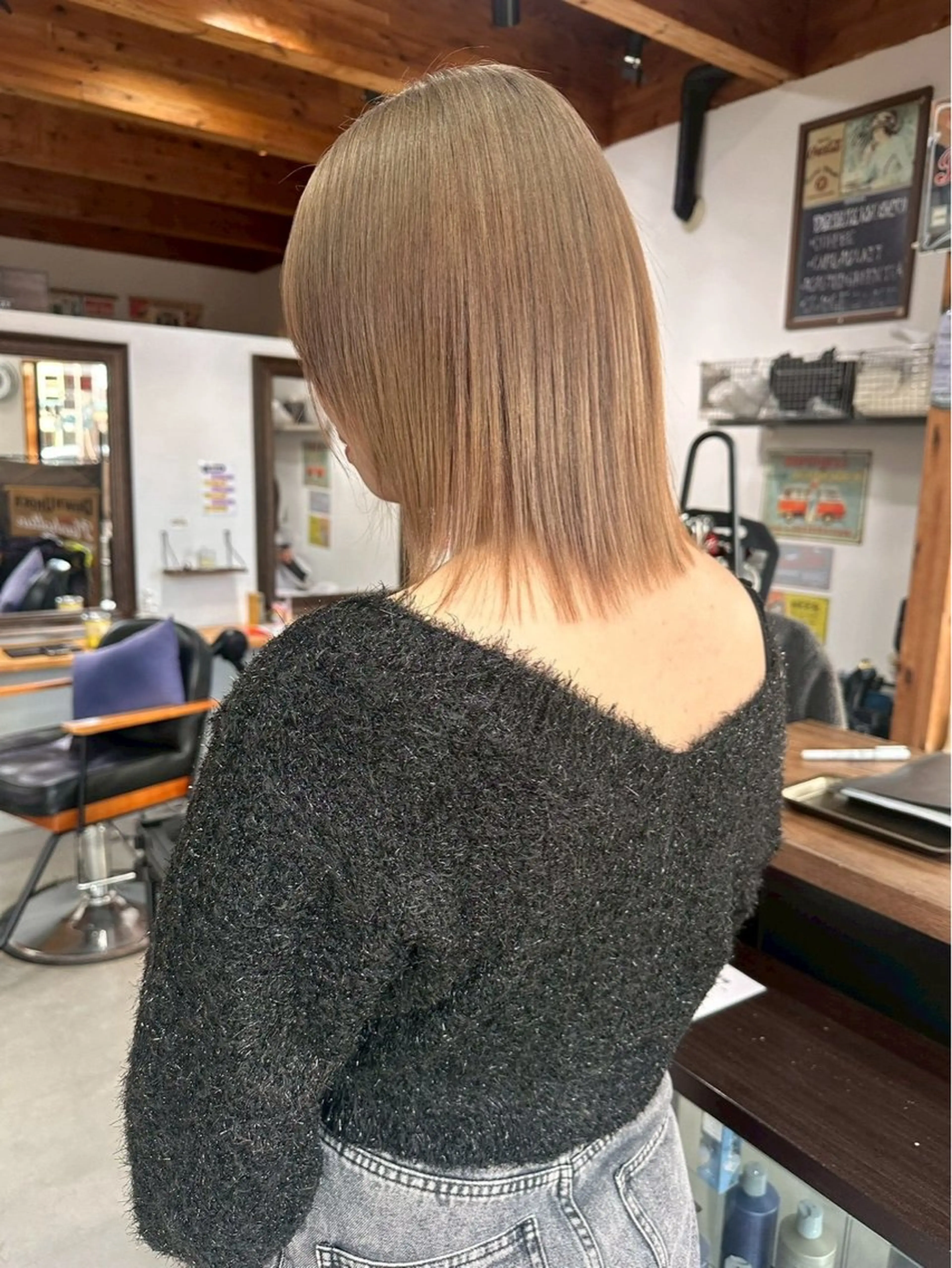 ミディアム カラー 柔らかい／抜け感/ SOU🫧のヘアスタイル