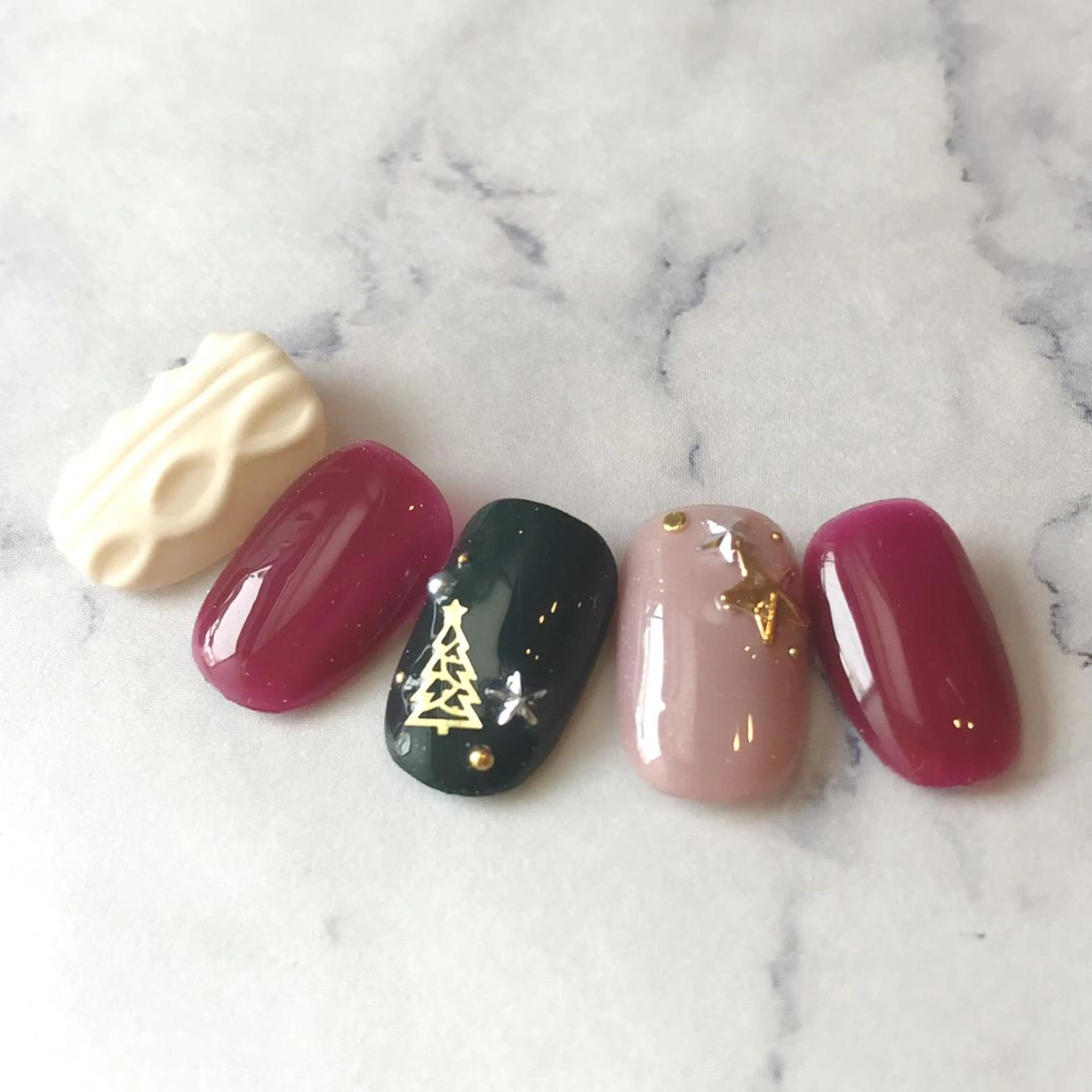 ネイル 冬ネイル クリスマス ハンドネイル Nakazawa Mayuのネイルデザイン