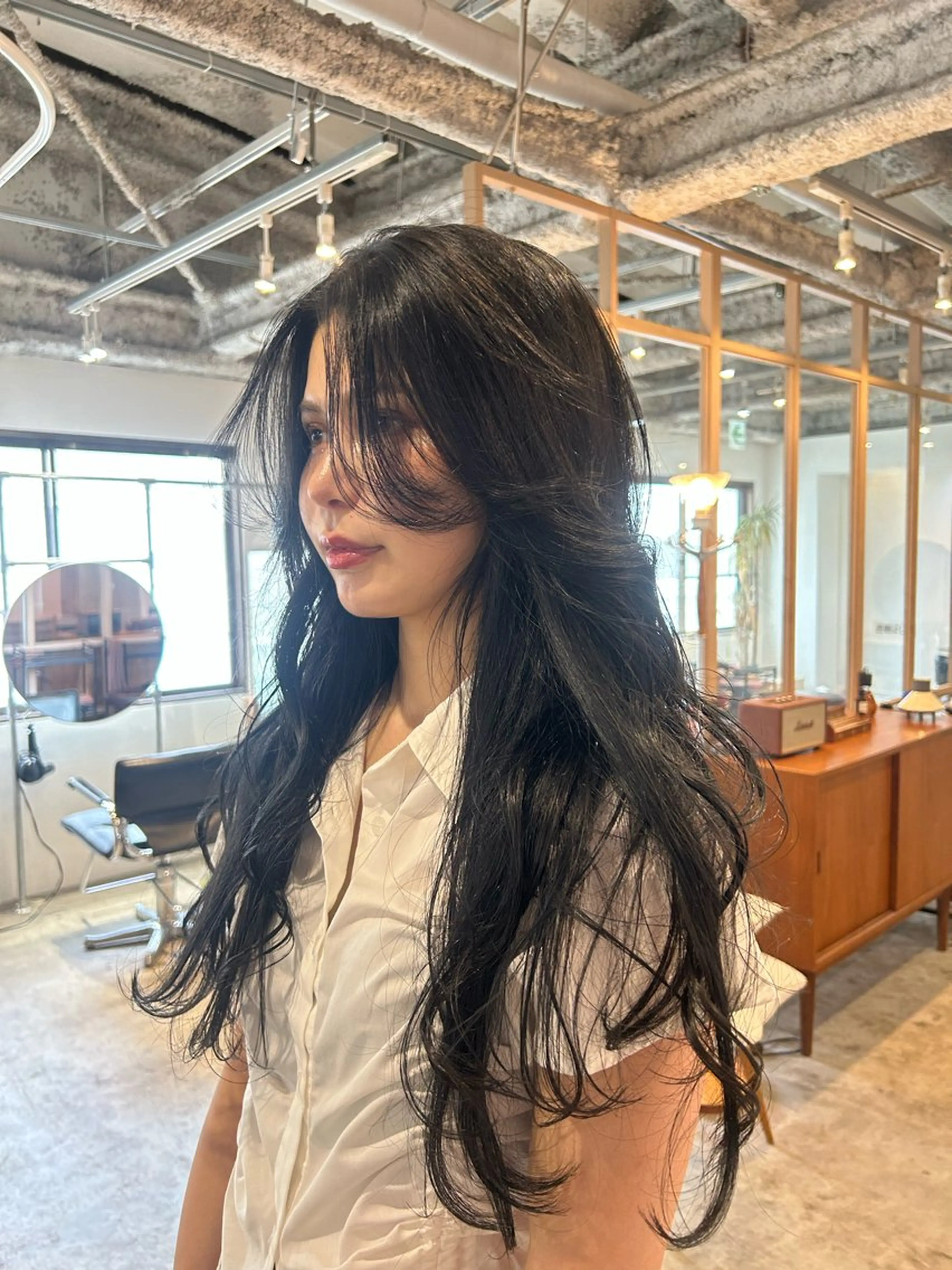 カラー かんだい colorのヘアスタイル