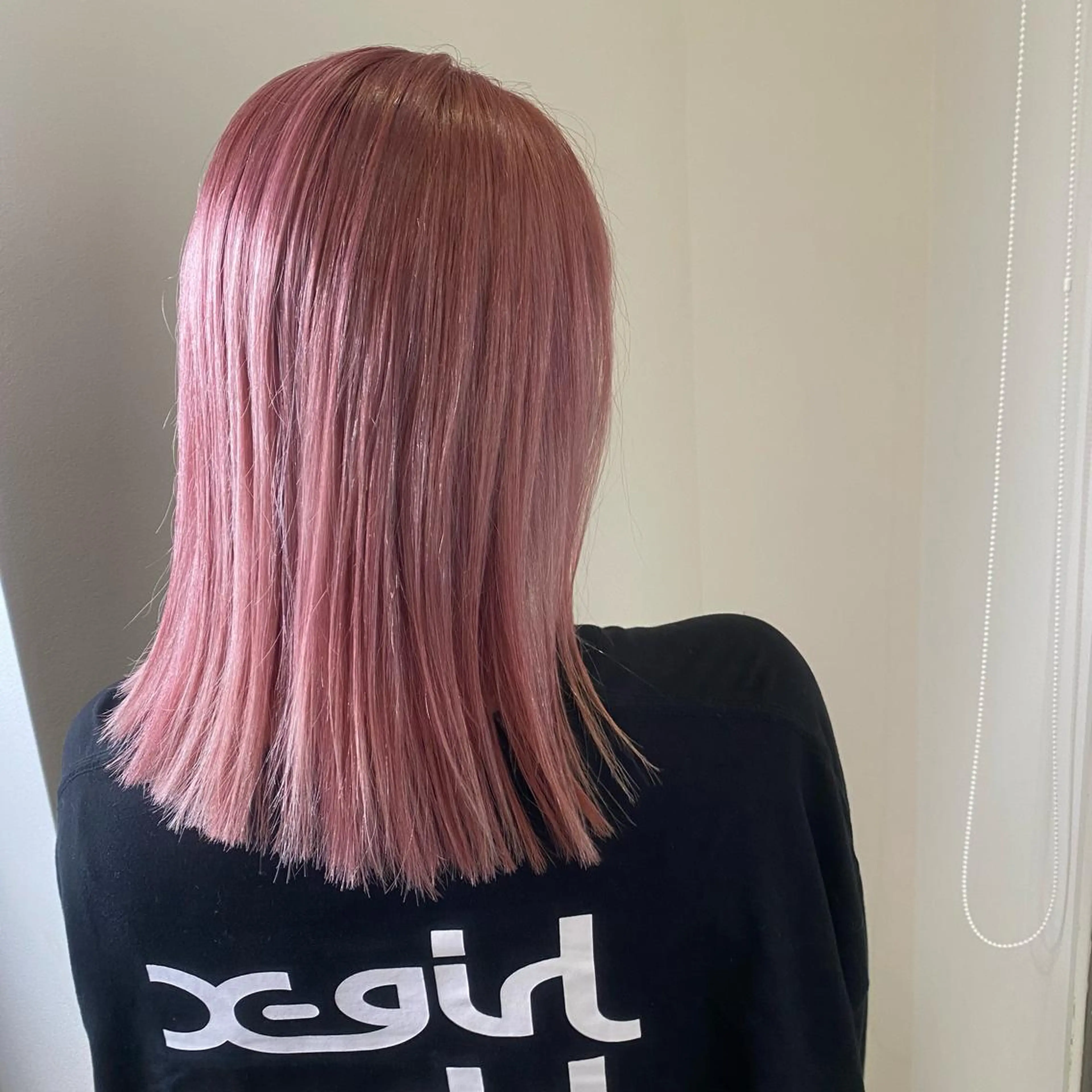 セミロング カラー ピンクカラー La fith hair Glanz 桂店所属・内藤 夏樹のヘアスタイル