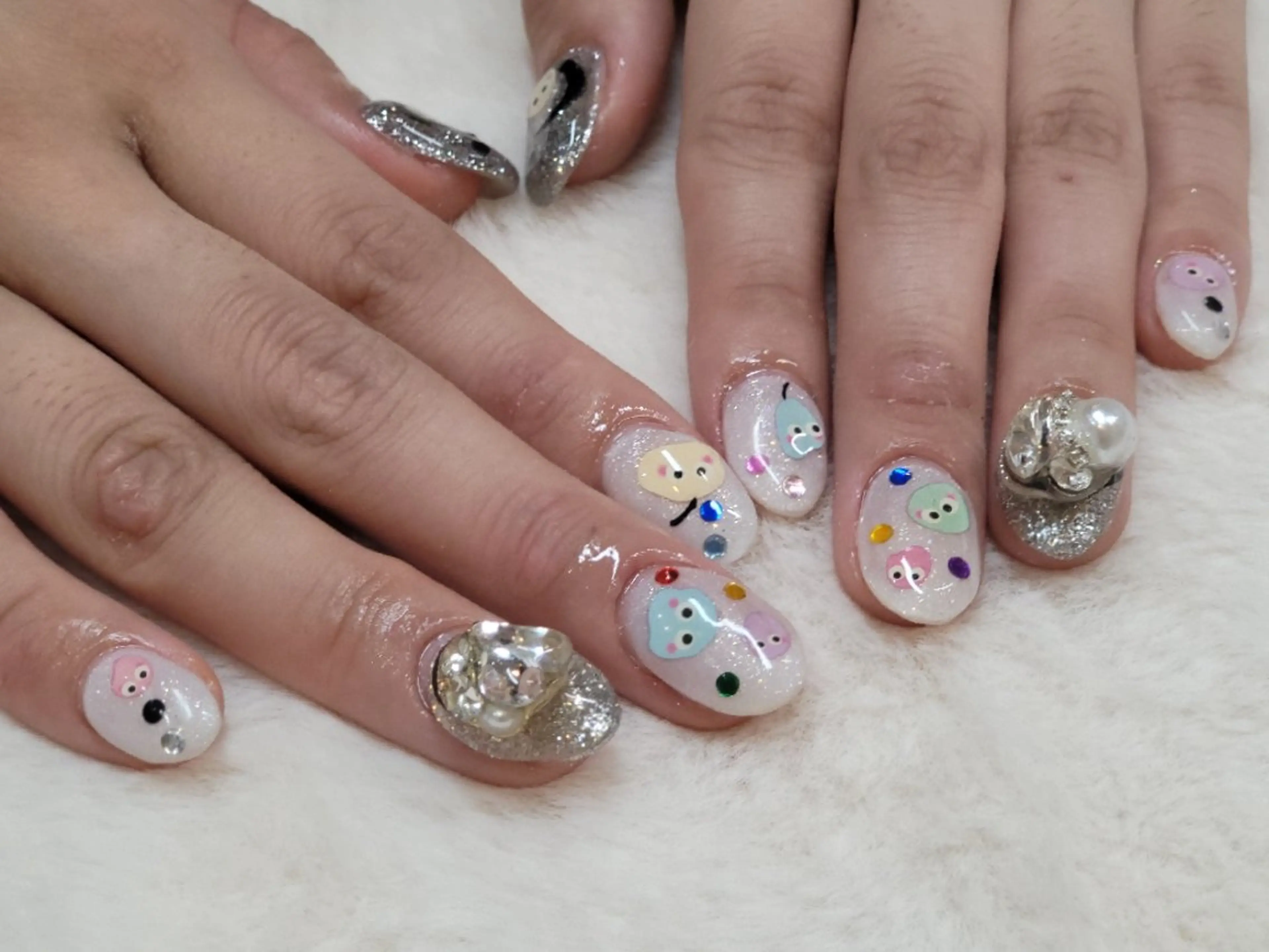 ネイル アートネイル ハンドネイル ハンドケア 心斎橋Salon Epokkuのネイルデザイン