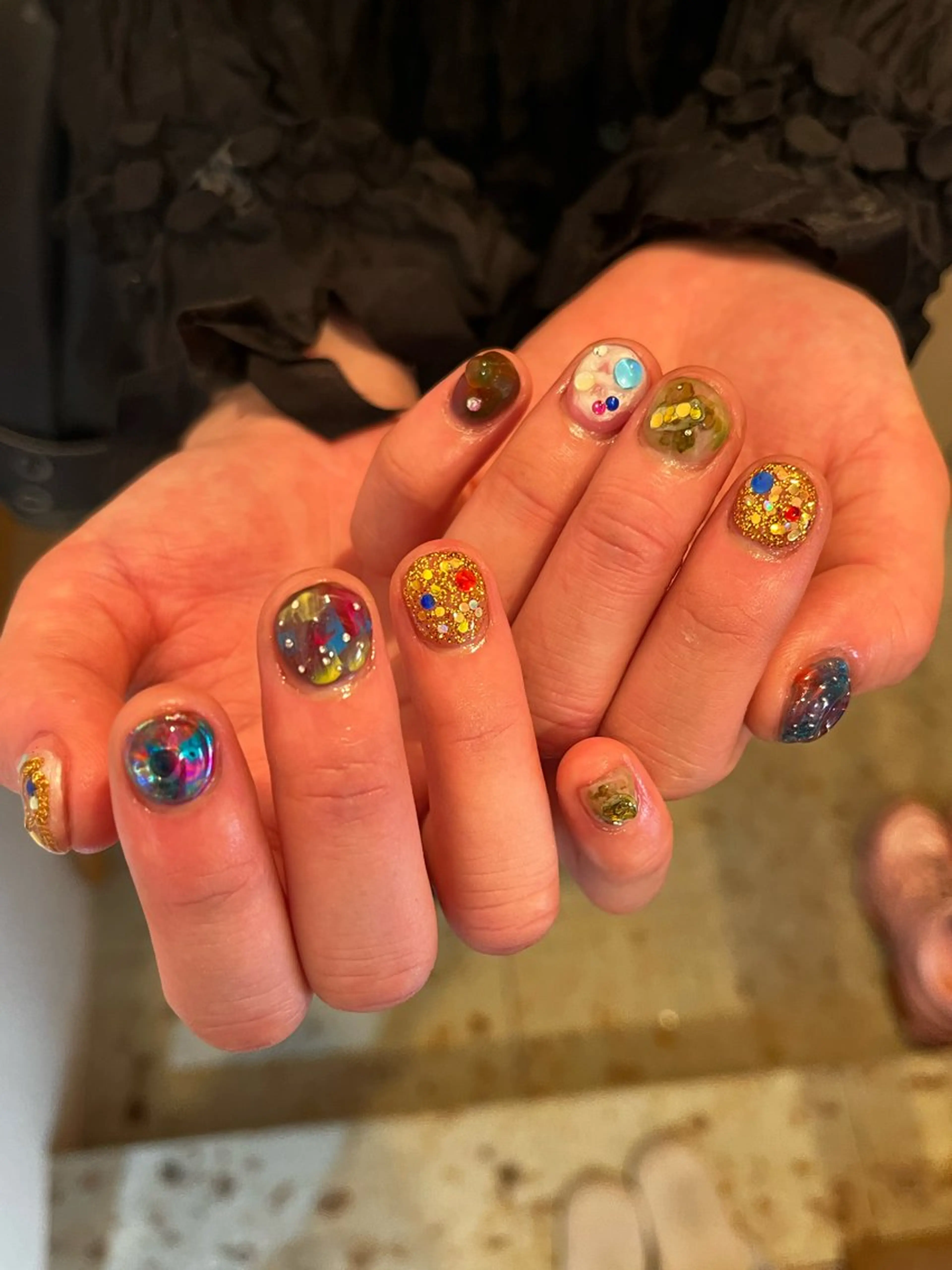 ネイル 文 /個性派ネイルのネイルデザイン