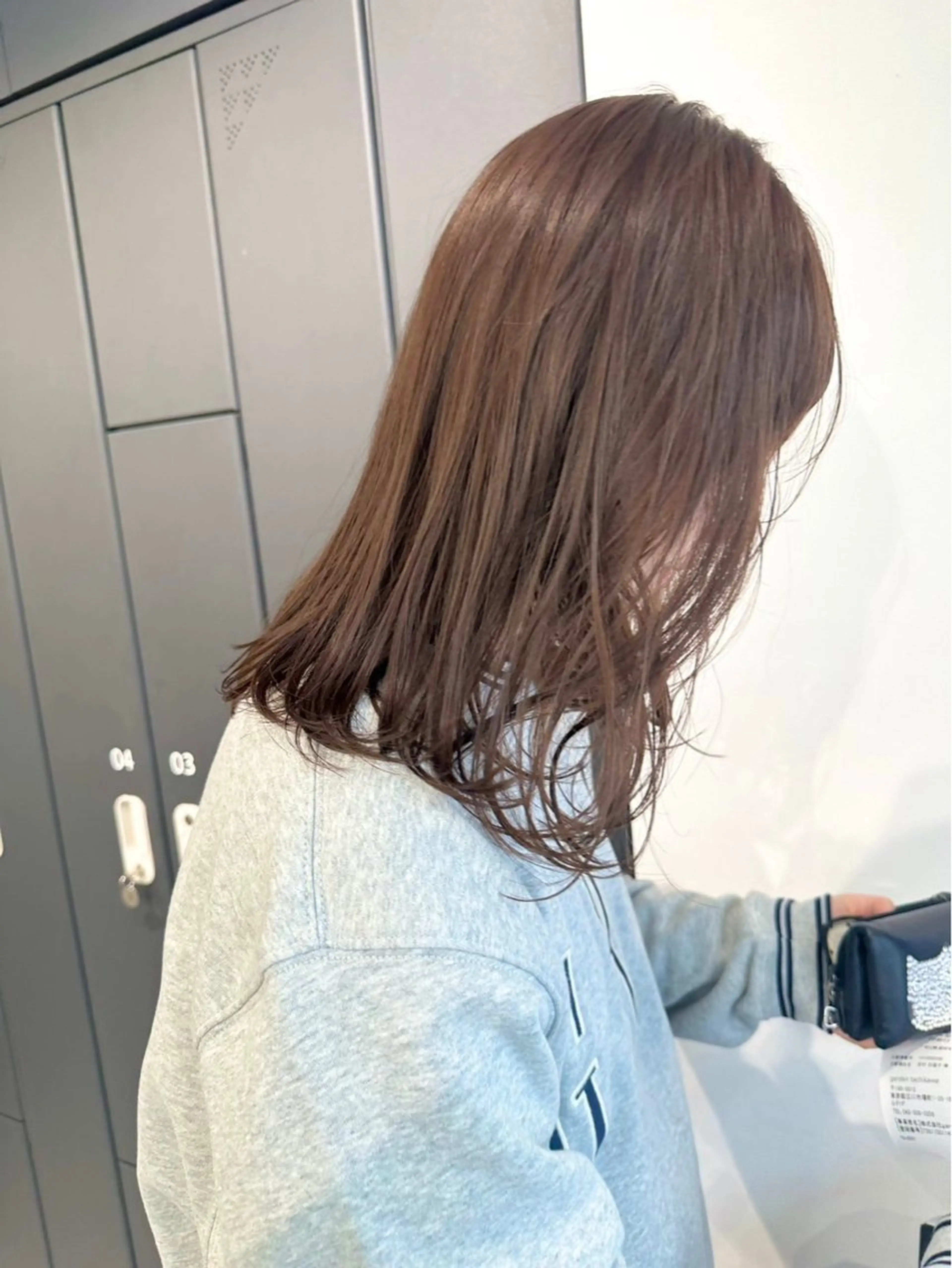 セミロング カラー kei/透明感カラー /縮毛矯正/メンズのヘアスタイル