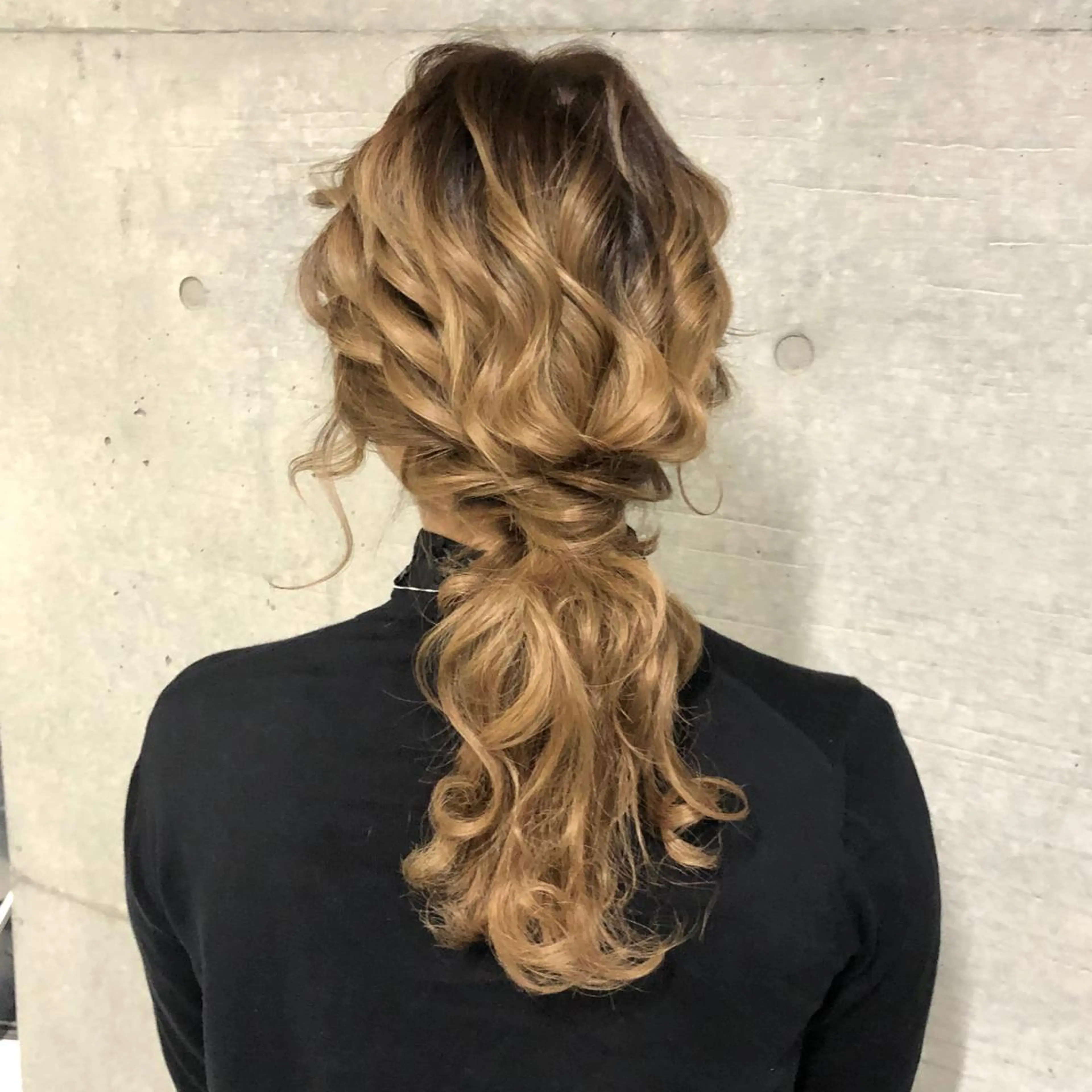 セミロング ヘアアレンジ ポニーテール 結婚式・ブライダル ヘアセット GrandStory SHIBUYA所属・卒業式お呼ばれ🕊️ ヘアセット✴︎ミキのヘアスタイル