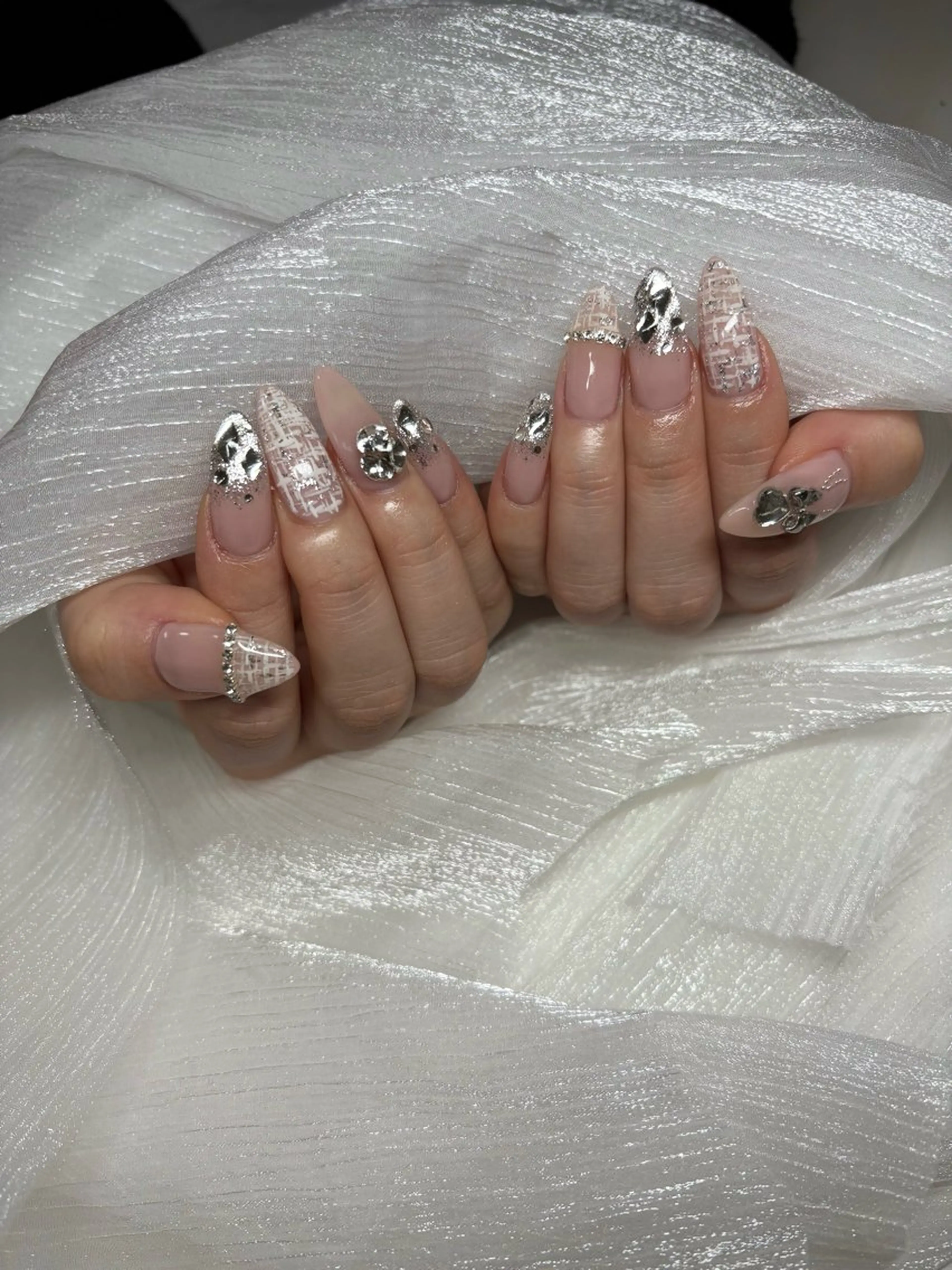 ネイル ANELA mのネイルデザイン