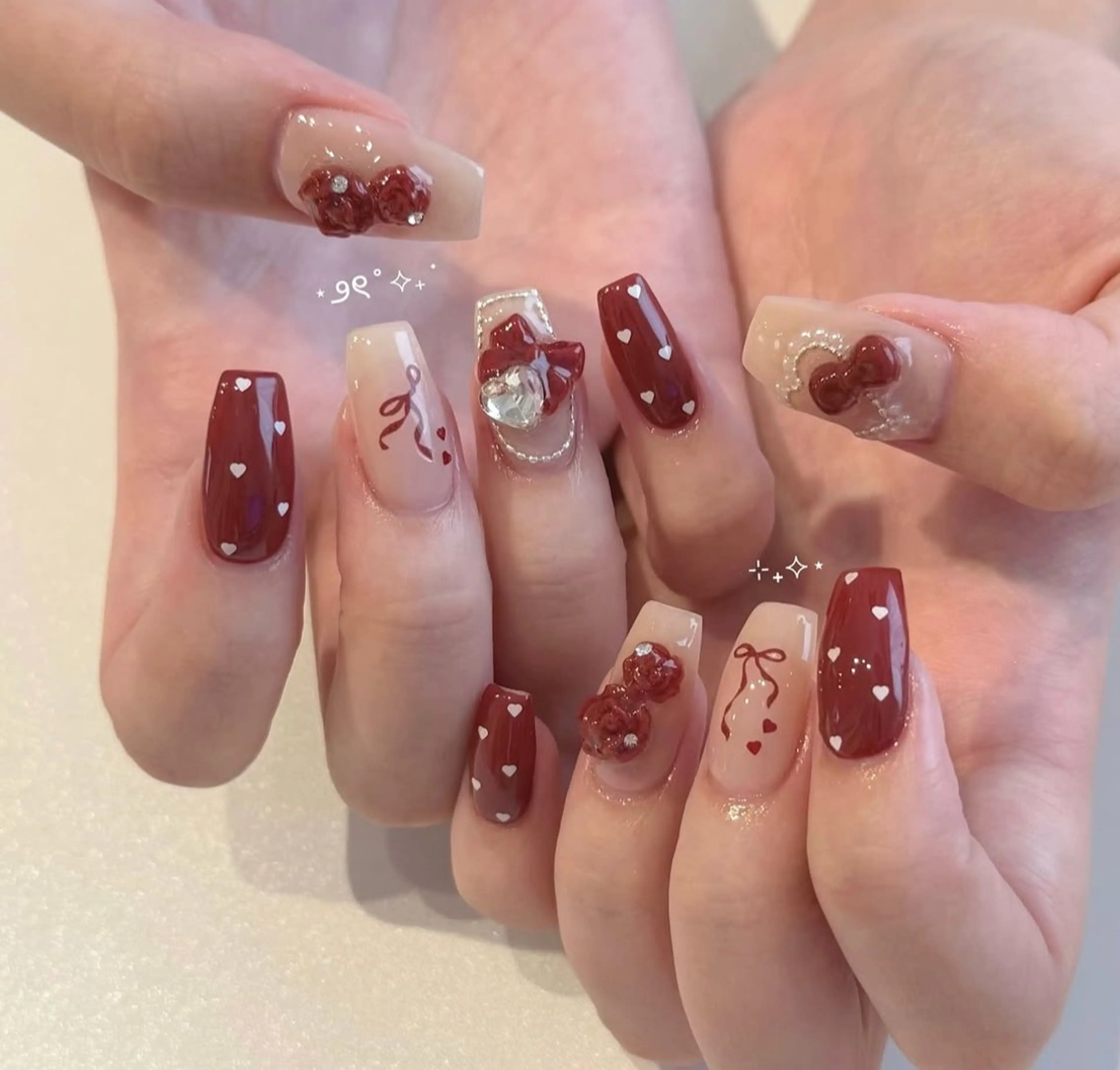 ネイル アートネイル オーロラネイル チークネイル フレンチネイル ガラスフレンチ ハンドネイル 🎀🎀YooLi Nail Salonのネイルデザイン