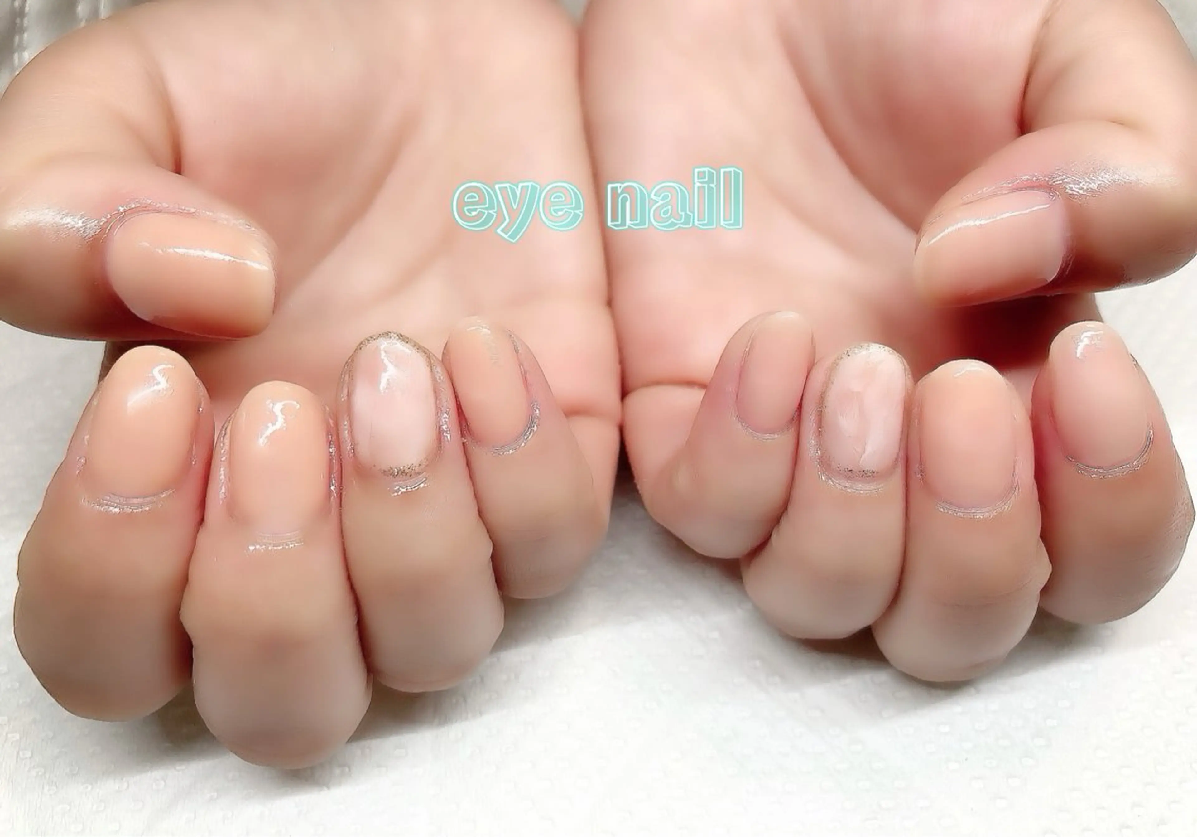 ネイル アートネイル ラメ(グリッター) ピンク ハンドネイル Eye nailのネイルデザイン