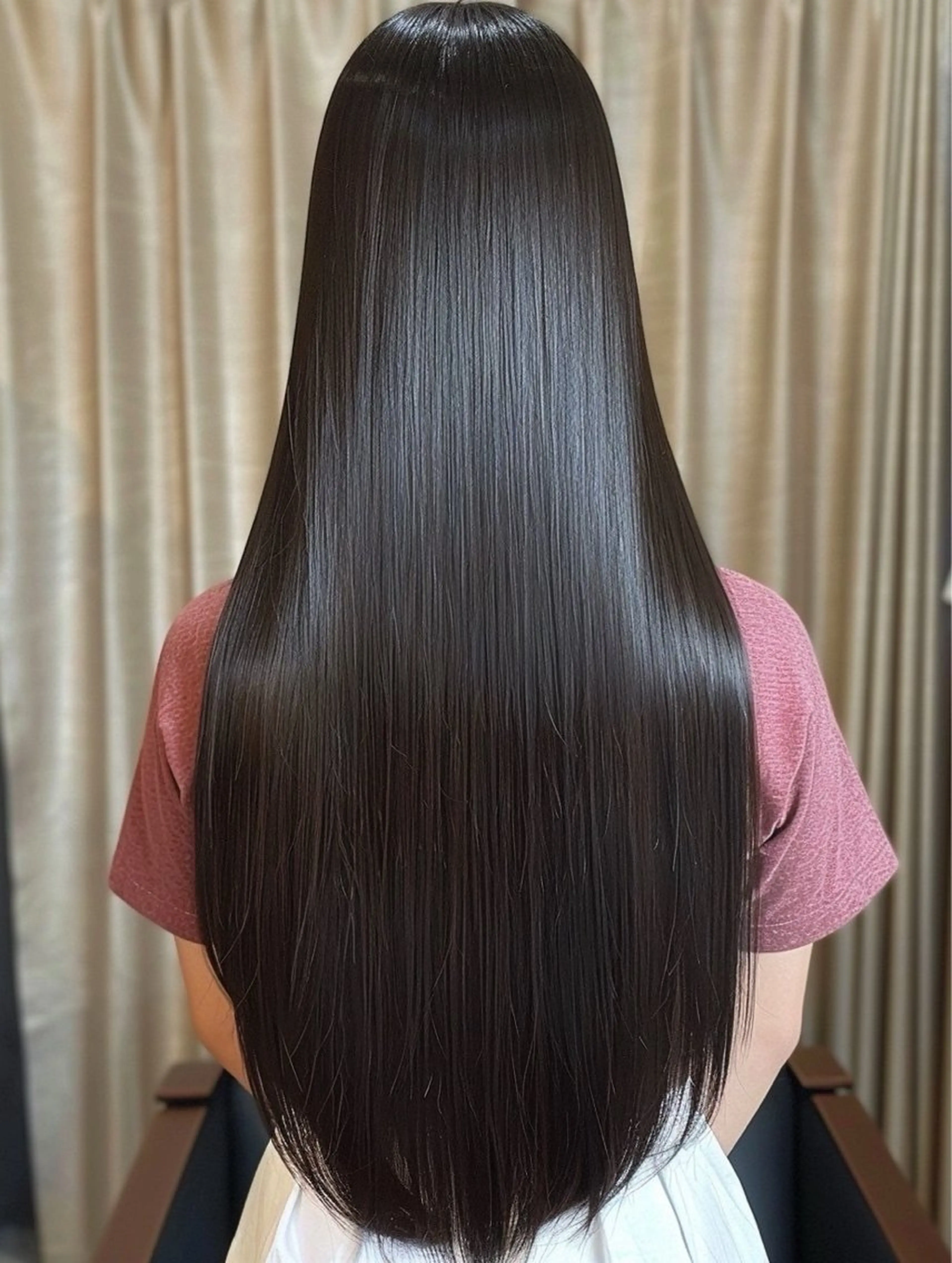 ロング カラー modek's tokyo所属・顔周りレイヤー ☺︎shunのヘアスタイル