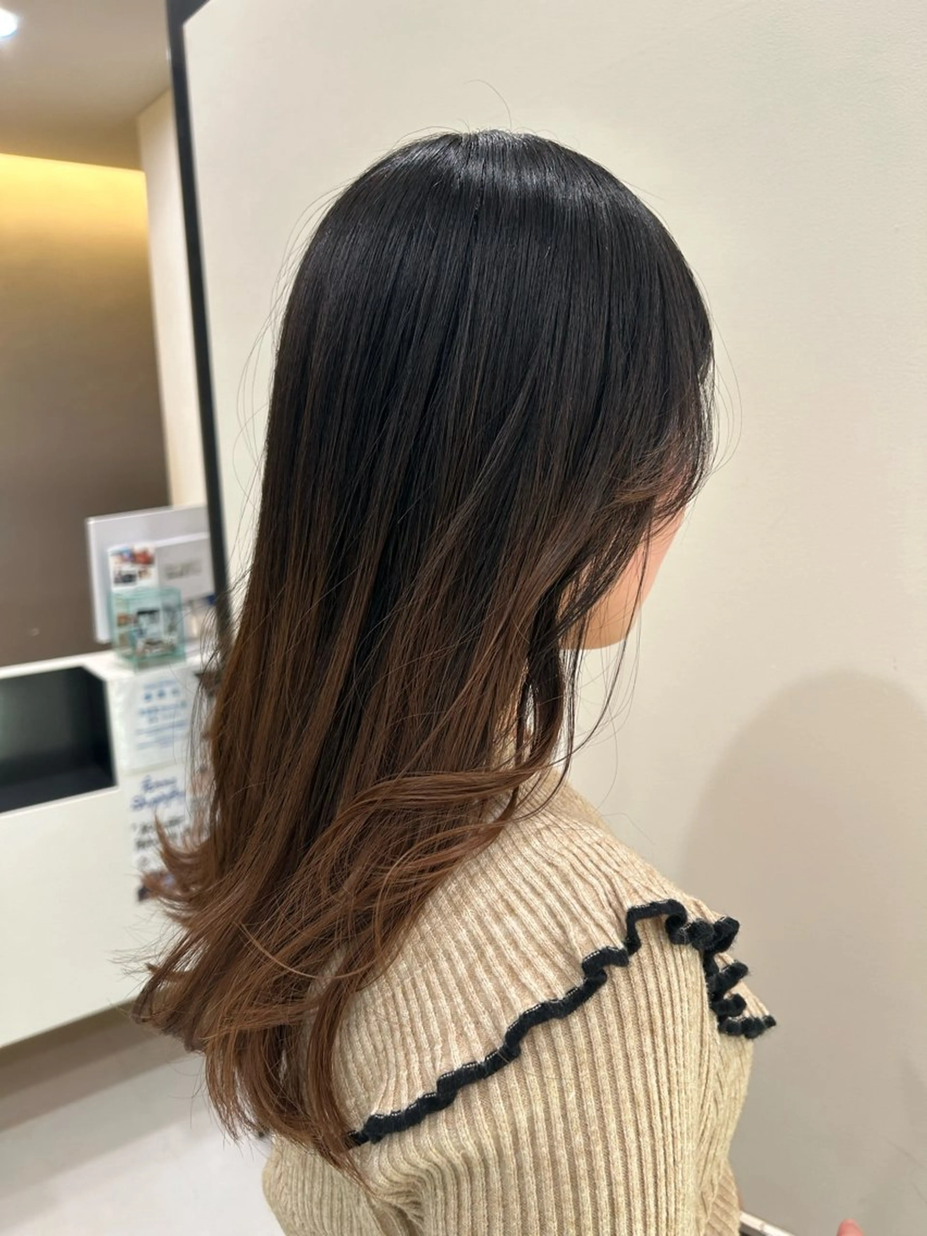 ロング THREE  mark所属・河田 日和のヘアスタイル