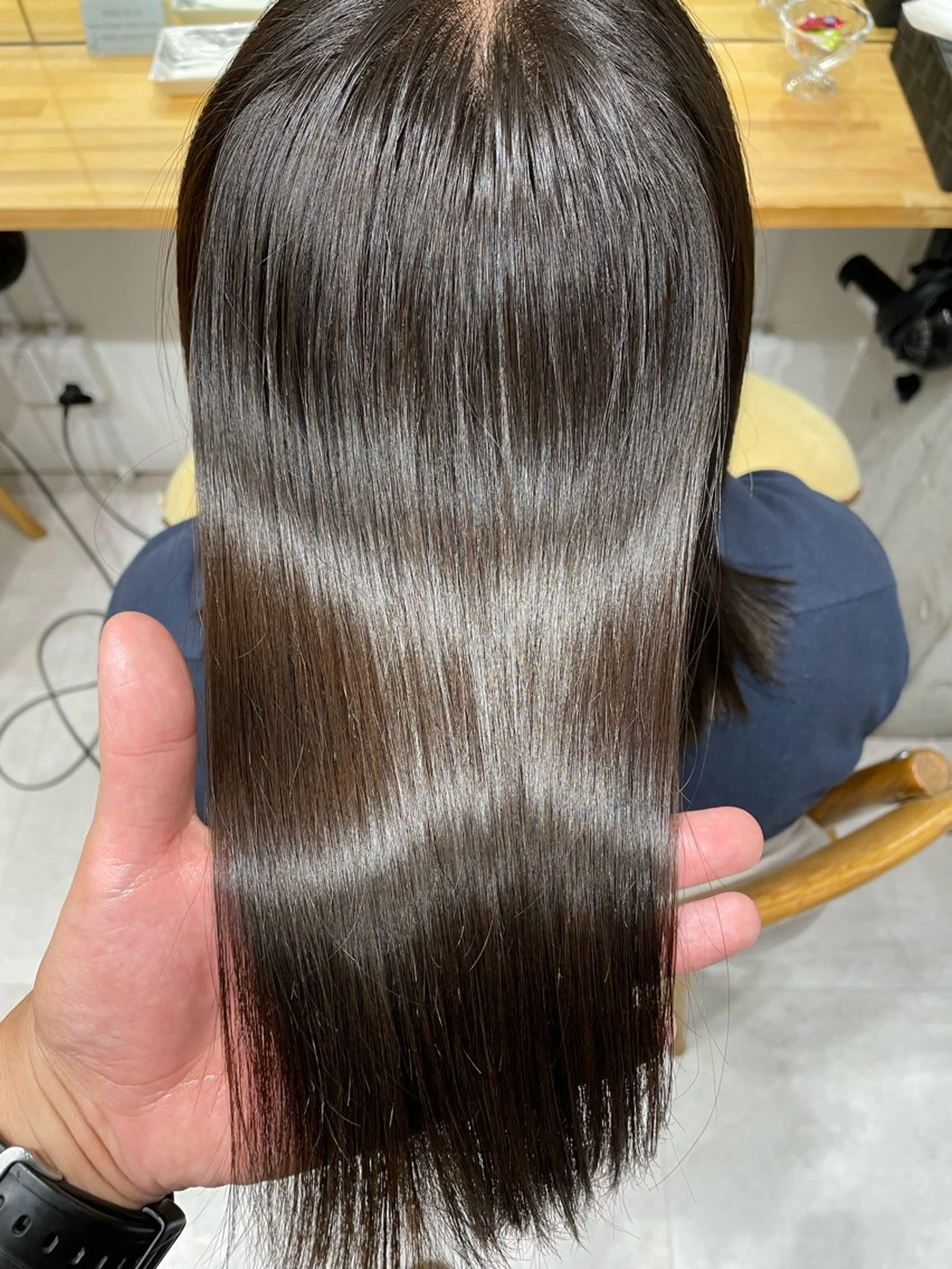 セミロング カラー ベージュカラー 透明感カラー ダークグレー ダークグレージュ グレージュ カット ヘアカラー トリートメント 堀江将太朗/恵比寿/ メンズカットのヘアスタイル