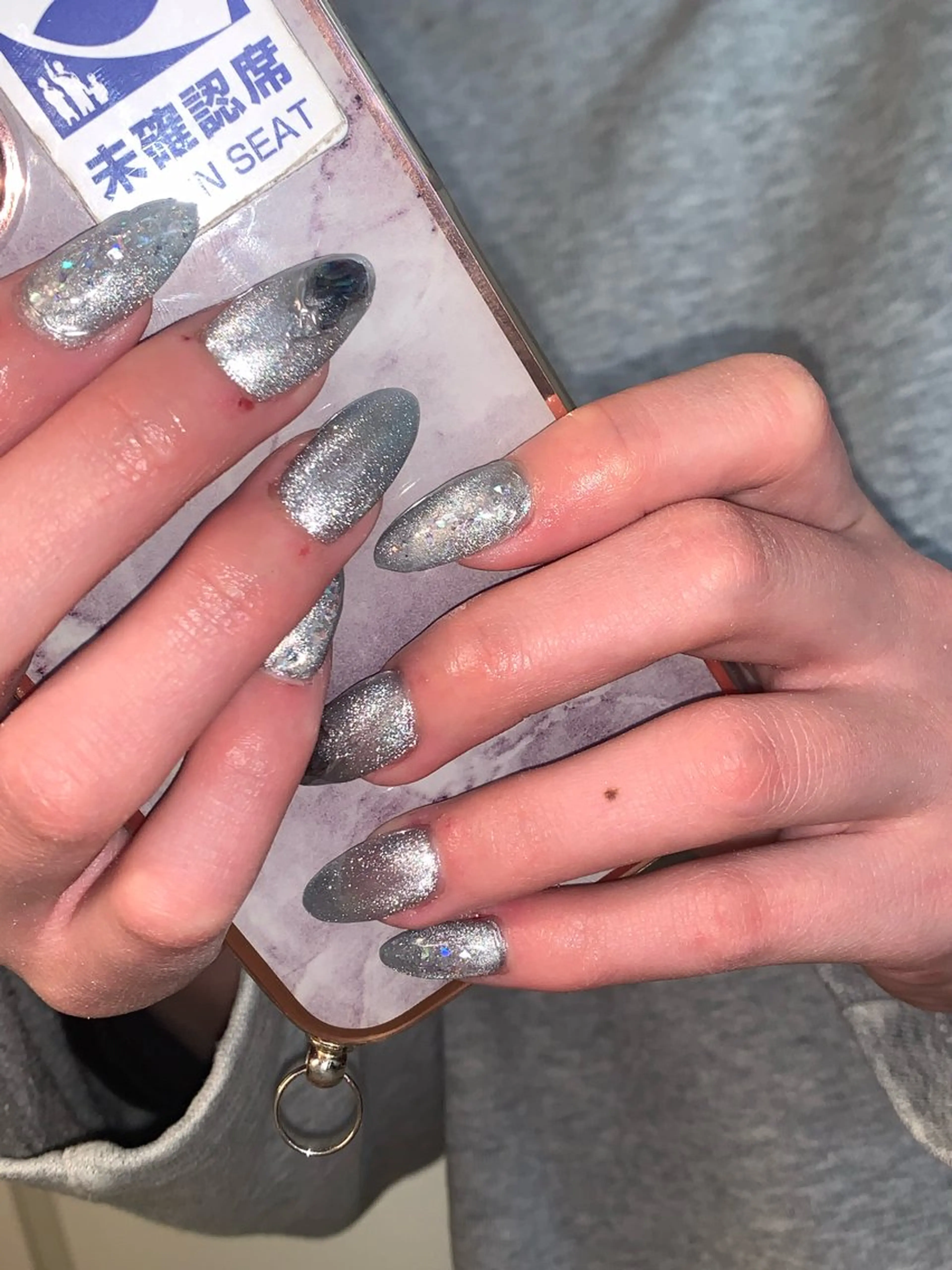 ネイル ハンドネイル NES NAIL所属・さゆり￤推しキャラ ￤ロングネイル🩷のネイルデザイン