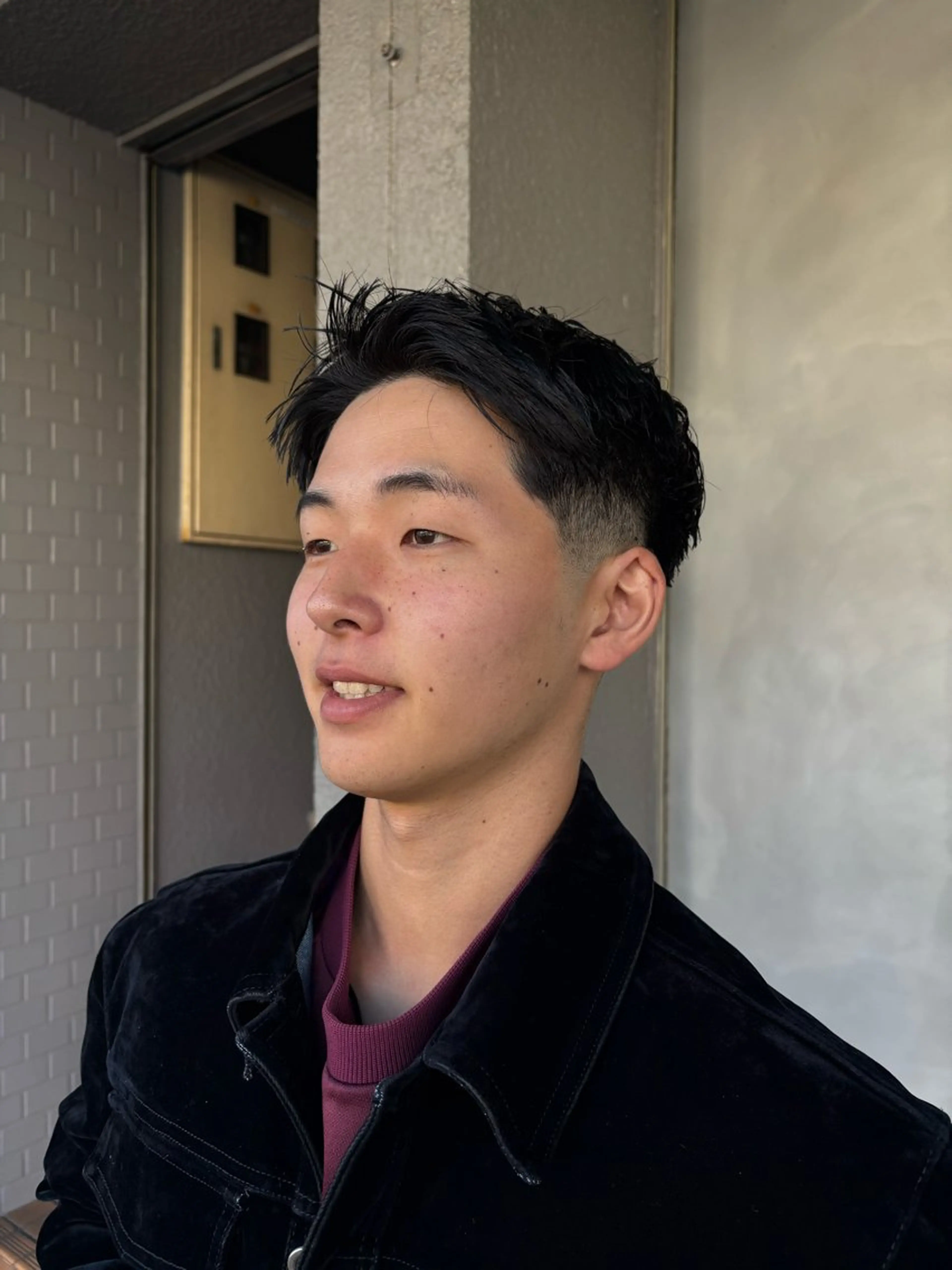 メンズ フェードカット スパイキーショート 古川 虎太郎のヘアスタイル