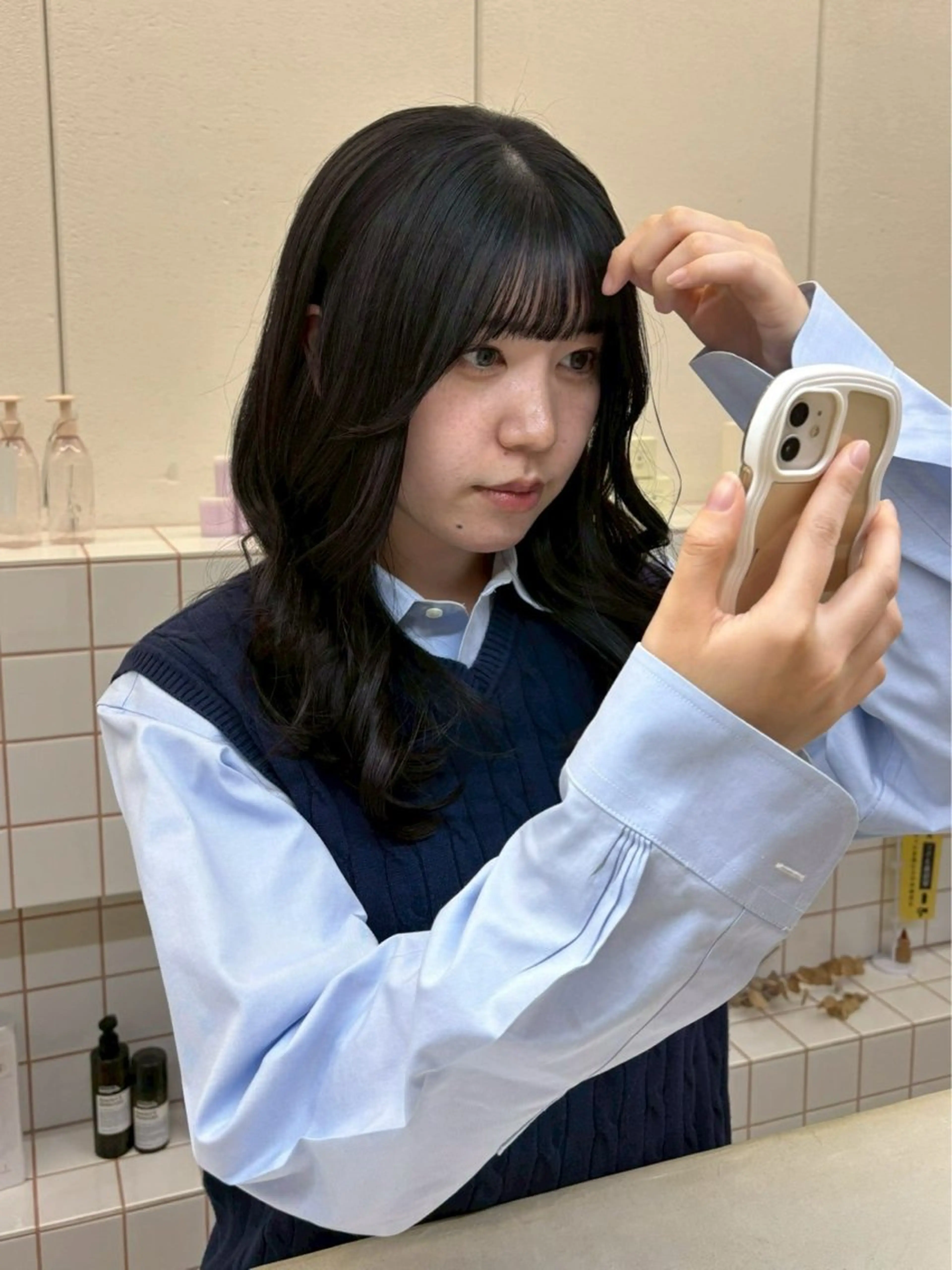 カラー 🌷花屋併設🌷 岡本明日実のヘアスタイル