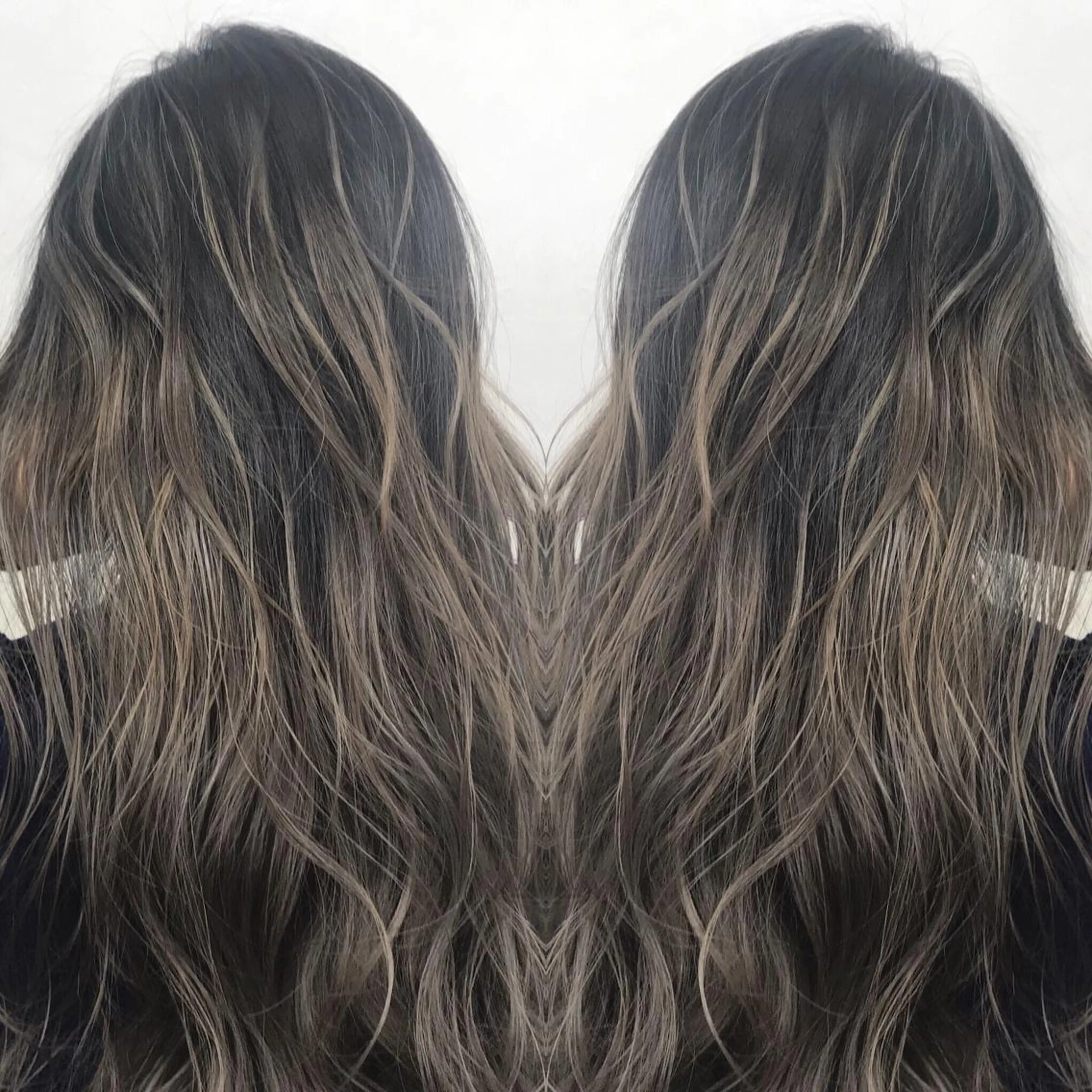 ロング カラー LUSTRE クロサワのヘアスタイル