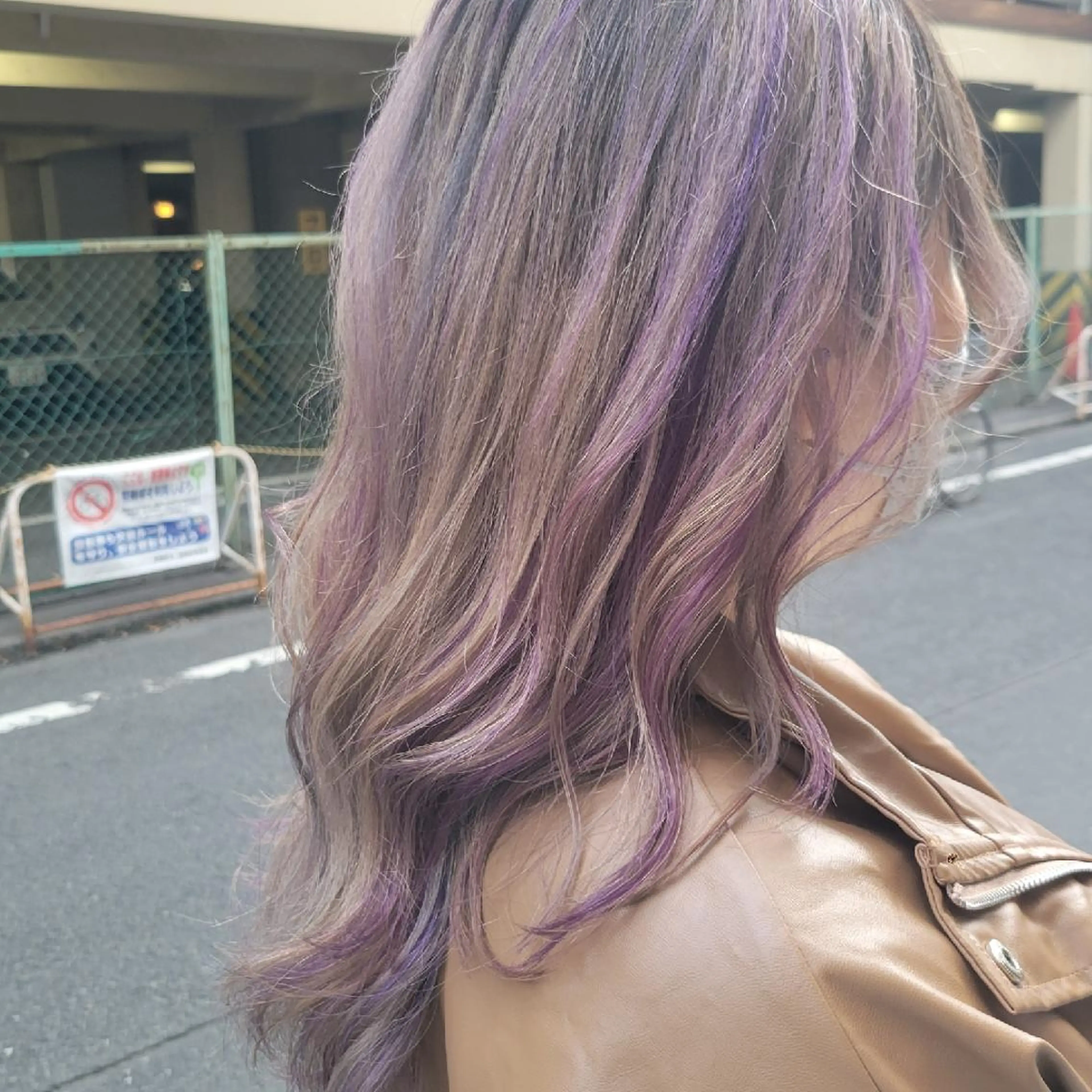 ロング パープルカラー カット ヘアカラー トリートメント 🇰🇷透明感×ハイ トーン🌟tomoのヘアスタイル