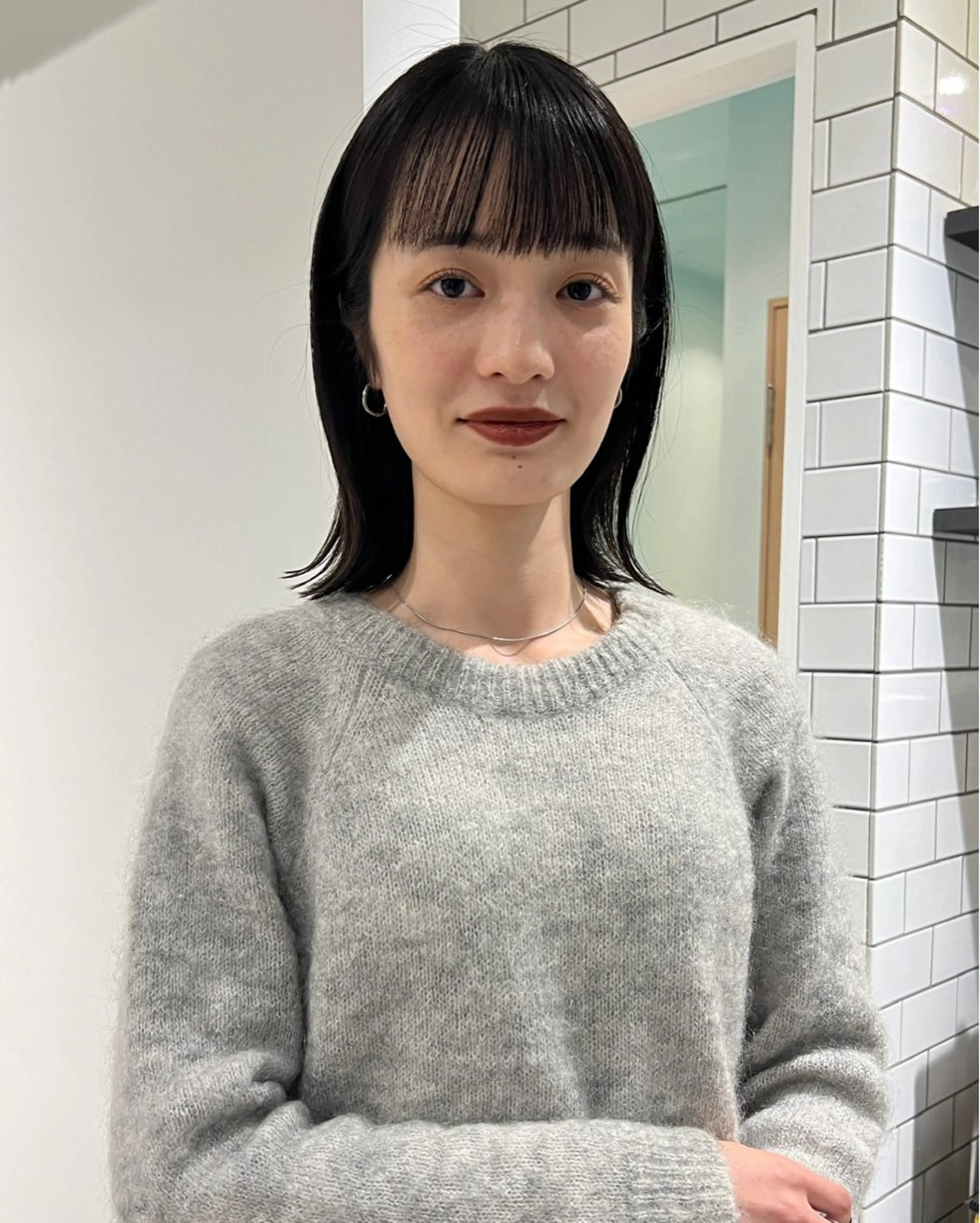 ミディアム 峯田 優花のヘアスタイル