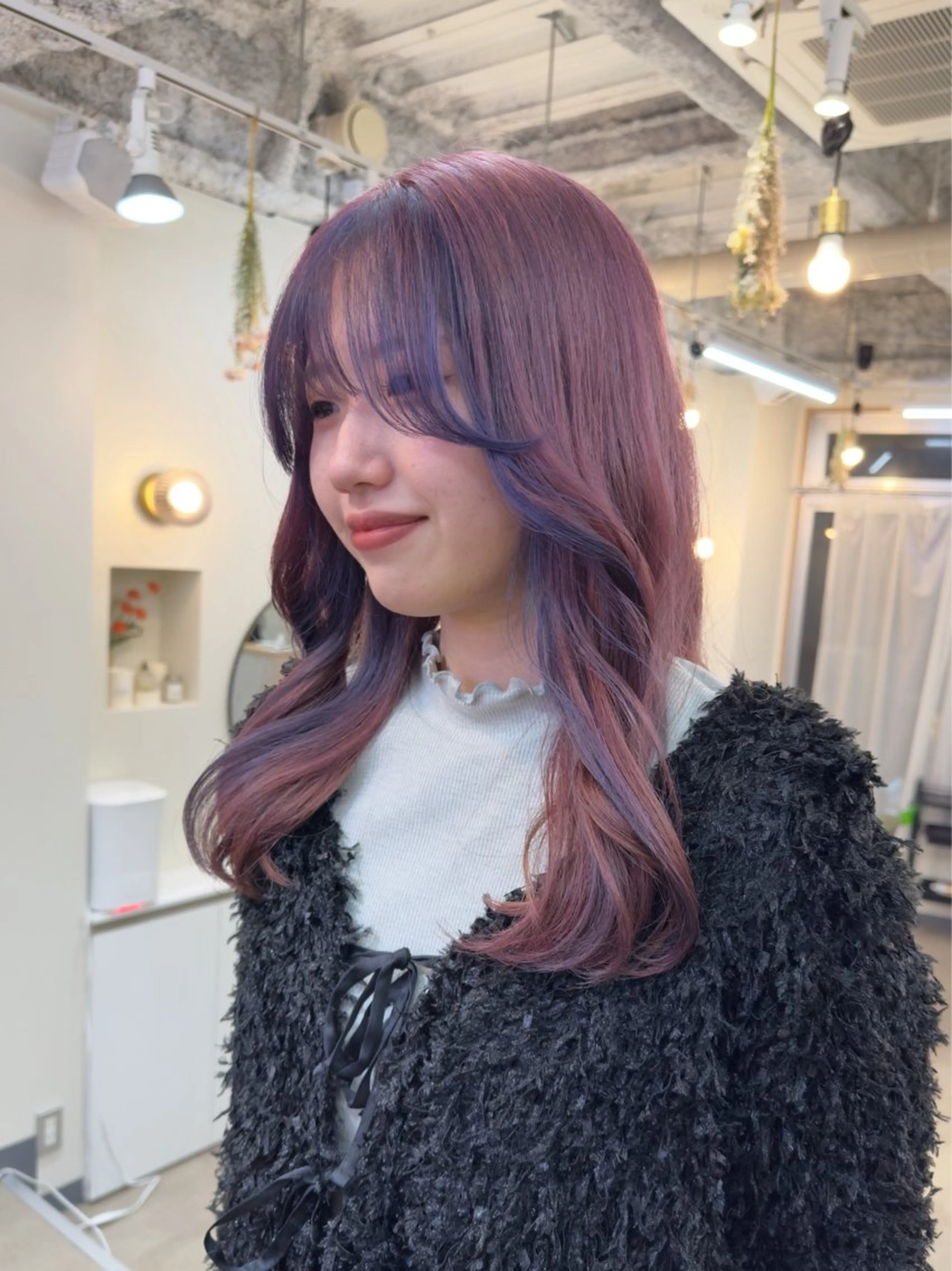 ロング カラー ヘアカラー レイヤー/顔周り /いいぬまみかのヘアスタイル