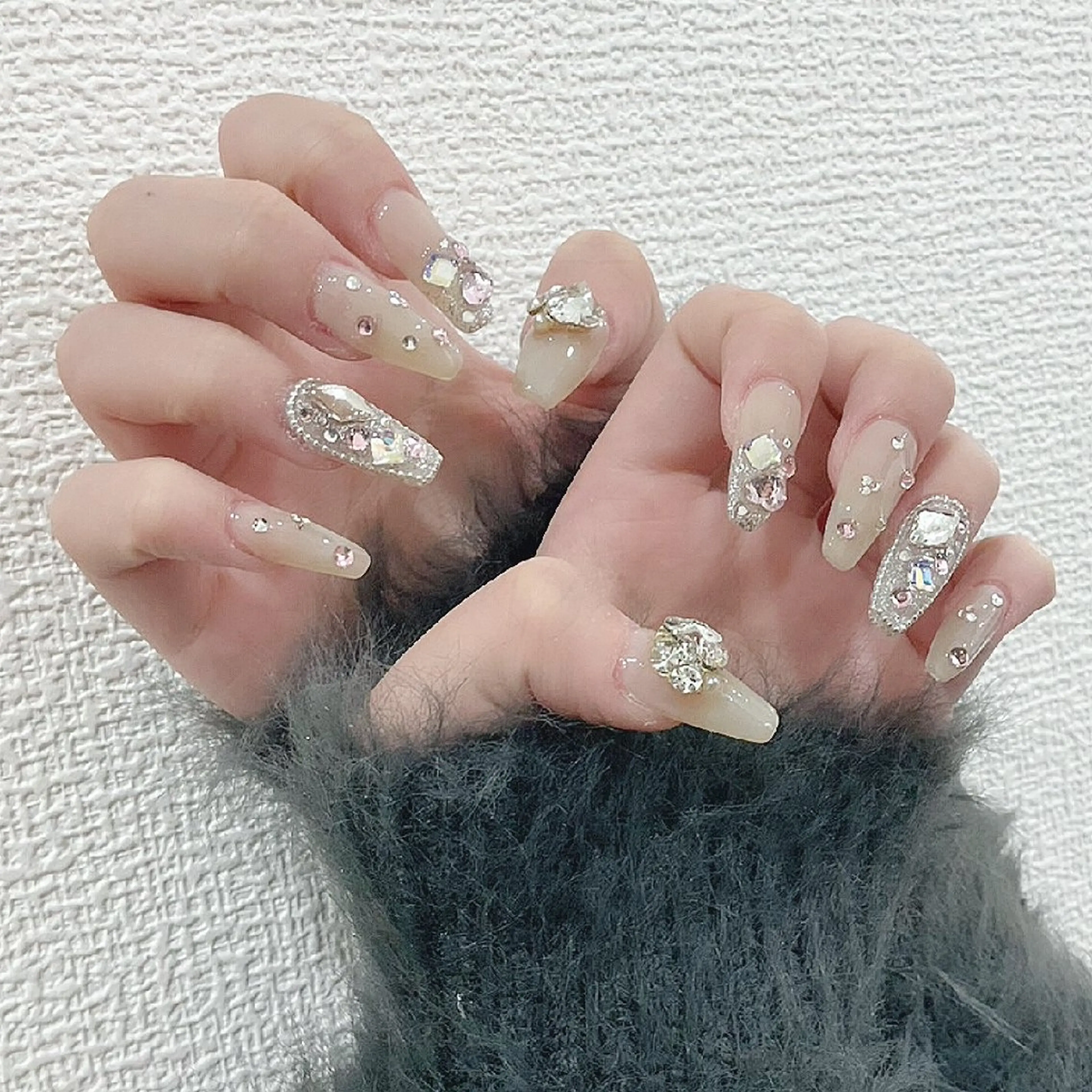 ネイル 🌈Yun nail hyejin💋のネイルデザイン