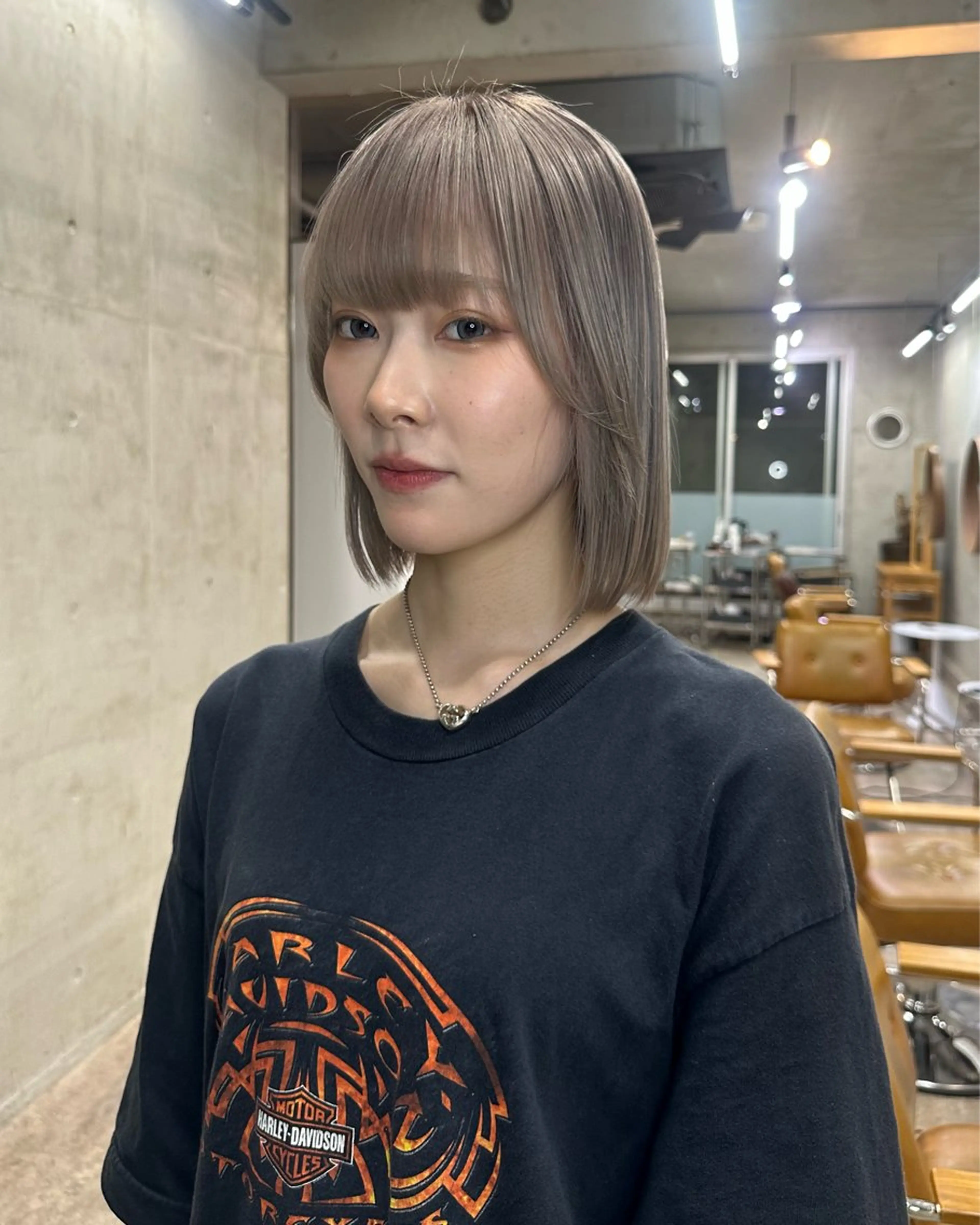 ショート カラー ブリーチ グレージュ カット ヘアカラー トリートメント レイヤーカット💫 ／HARUKA🎀のヘアスタイル