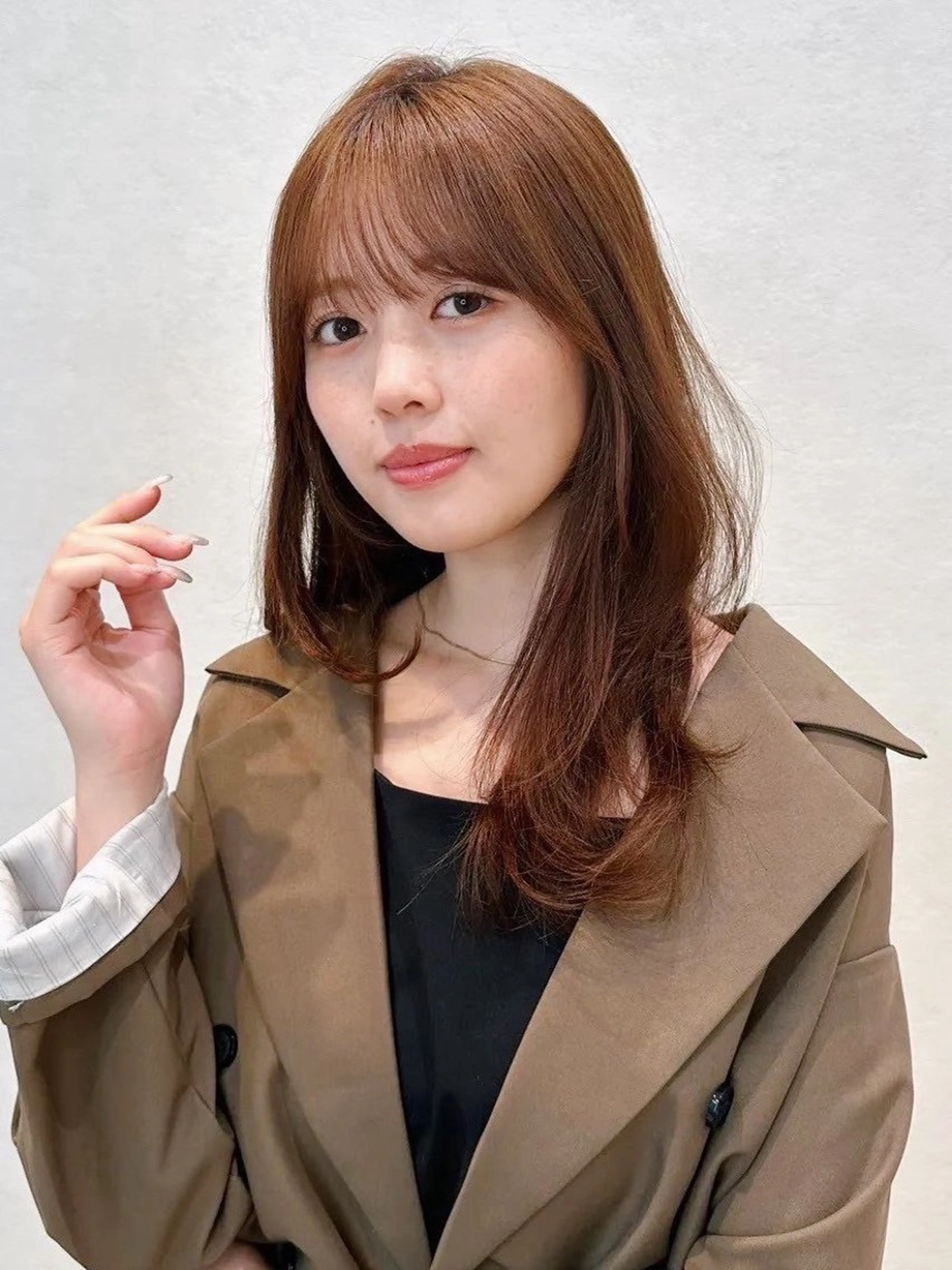 セミロング カラー パーマ 🫧小顔×似合わせ× 透明感カラー🫧のヘアスタイル