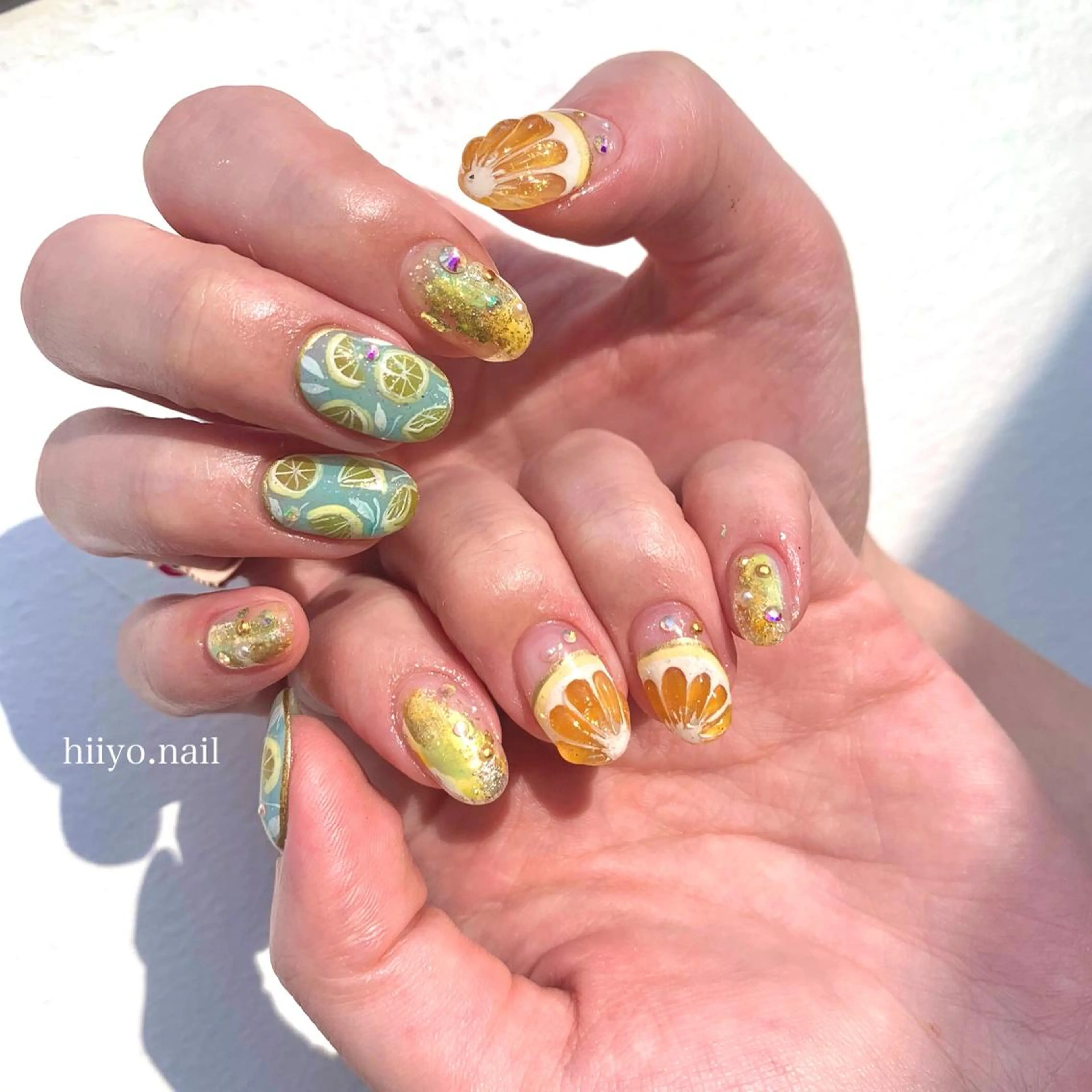 ネイル アートネイル オレンジ ハンドネイル hiyo🫧ネイル /渋谷💍🎀のネイルデザイン