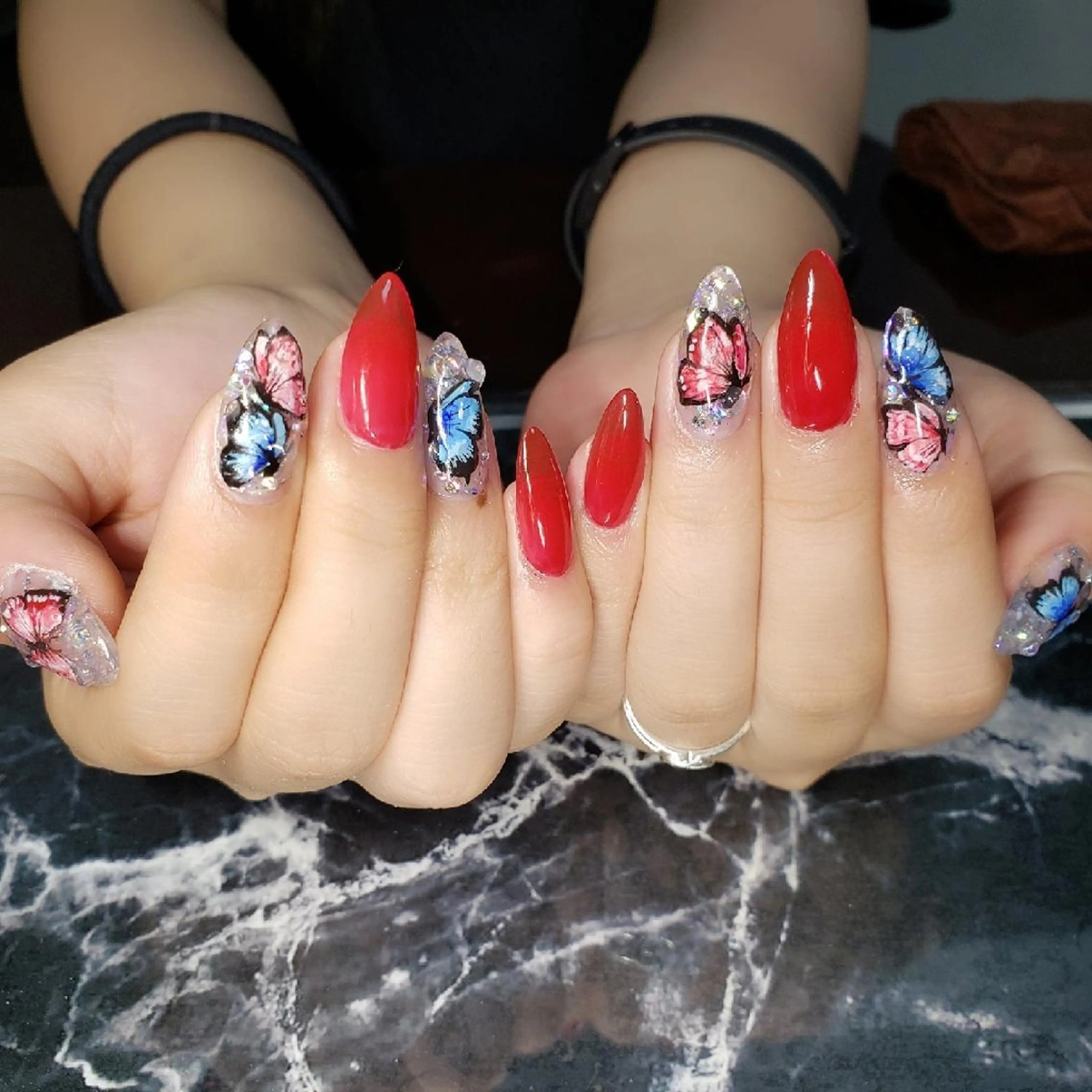 セミロング ネイル ハンドネイル クロキ 。のネイルデザイン