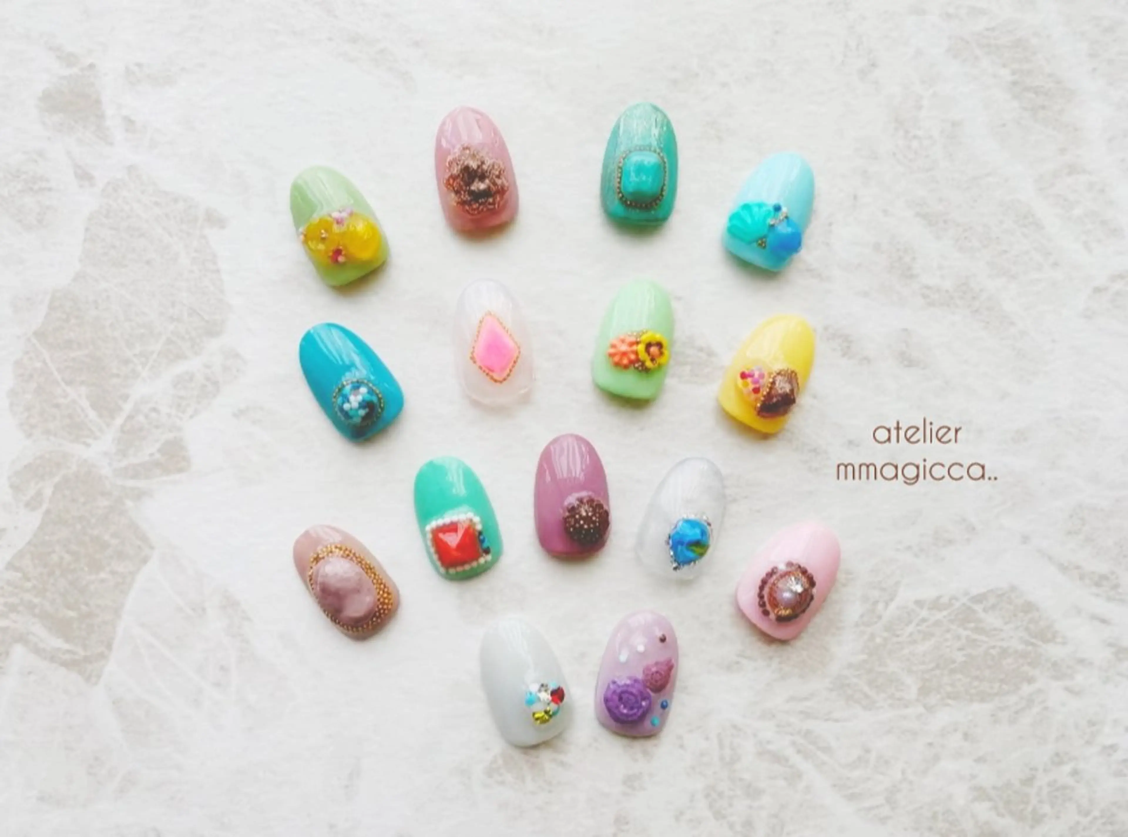 ネイル ジェルネイル mmagicca. 【 まじか. 】のヘアスタイル