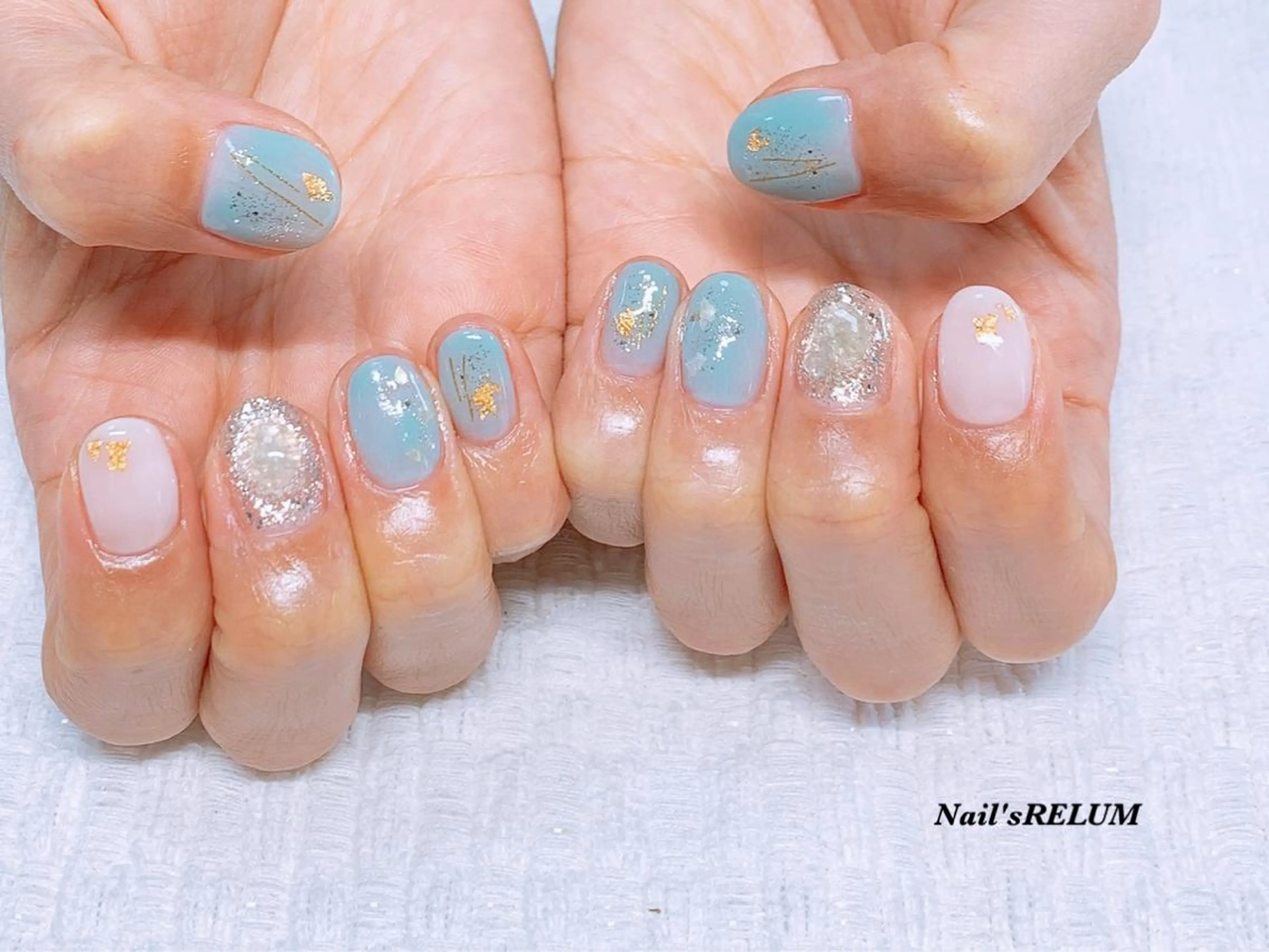 ネイル 持ち込み THECOLORS所属・近貞 莉奈のネイルデザイン