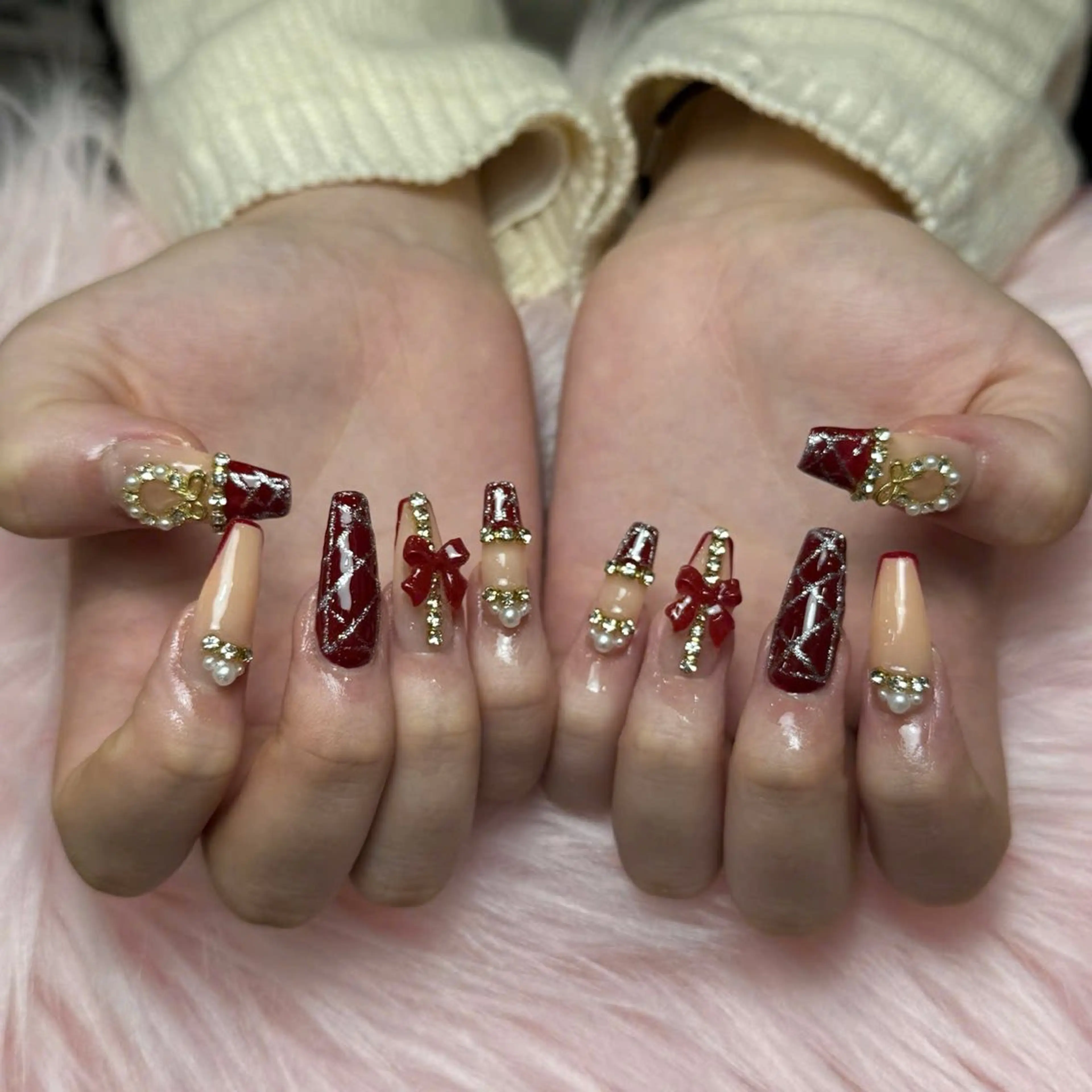 ネイル オーロラネイル 長さ出し フラッシュネイル フレンチネイル ジェルネイル Michi_Nails_Salon所属・Michi Nail Staffのネイルデザイン