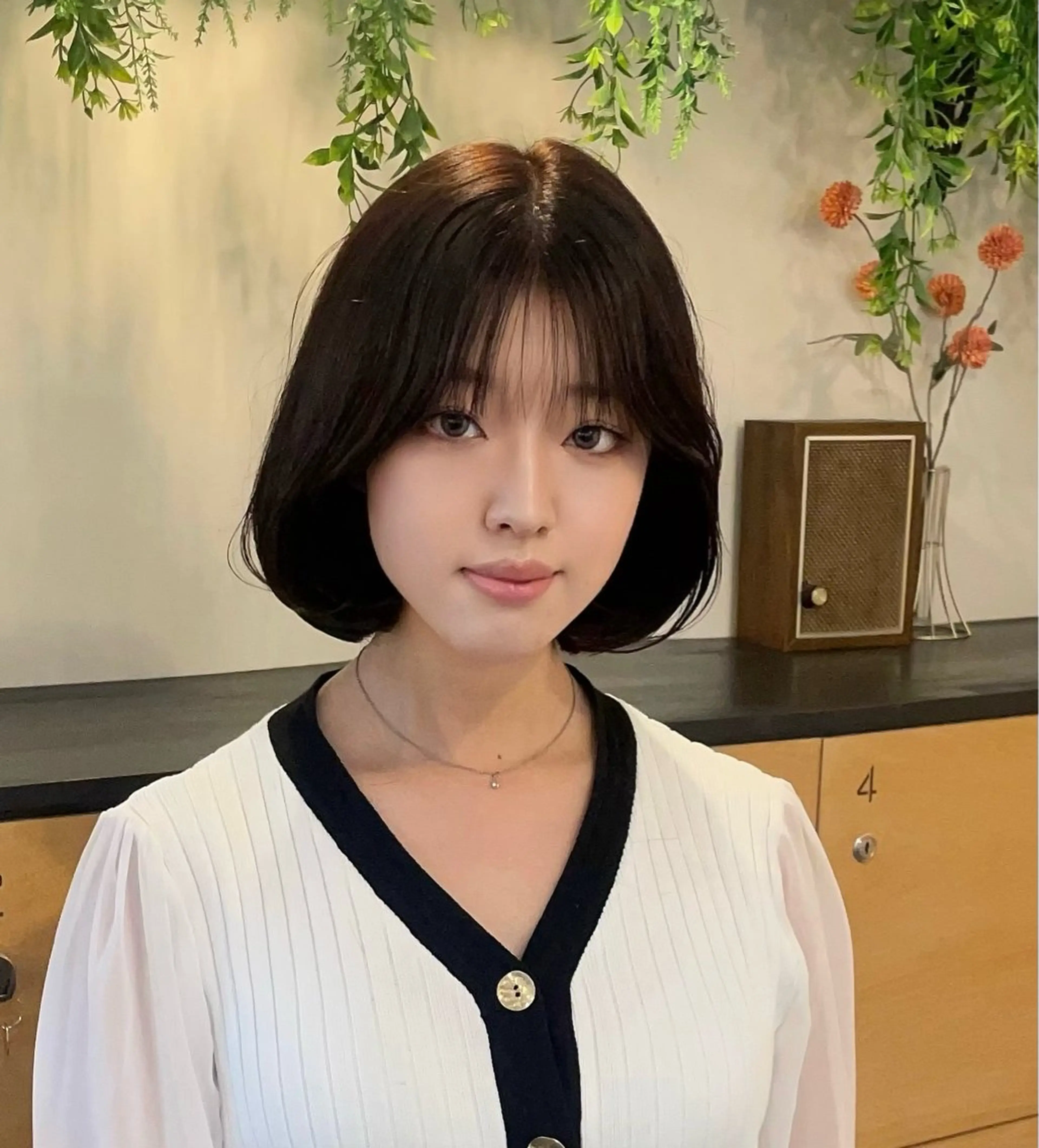 ミディアム カラー ボブ 韓国風ヘア モテるブラウンカラー の達人Tomoyaのヘアスタイル