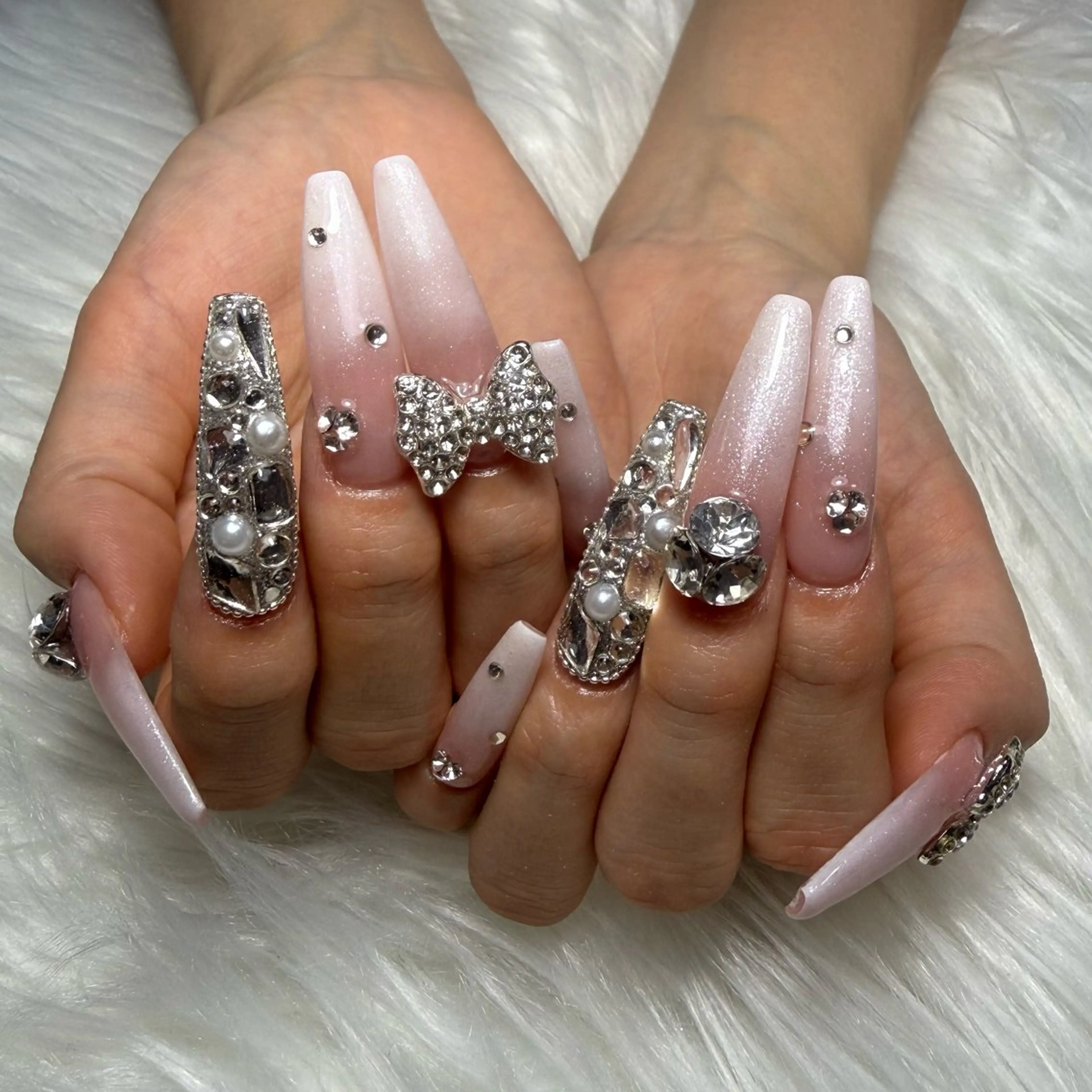 ネイル 成人式 ネイルチップ ハンドネイル L'ino nailのネイルデザイン