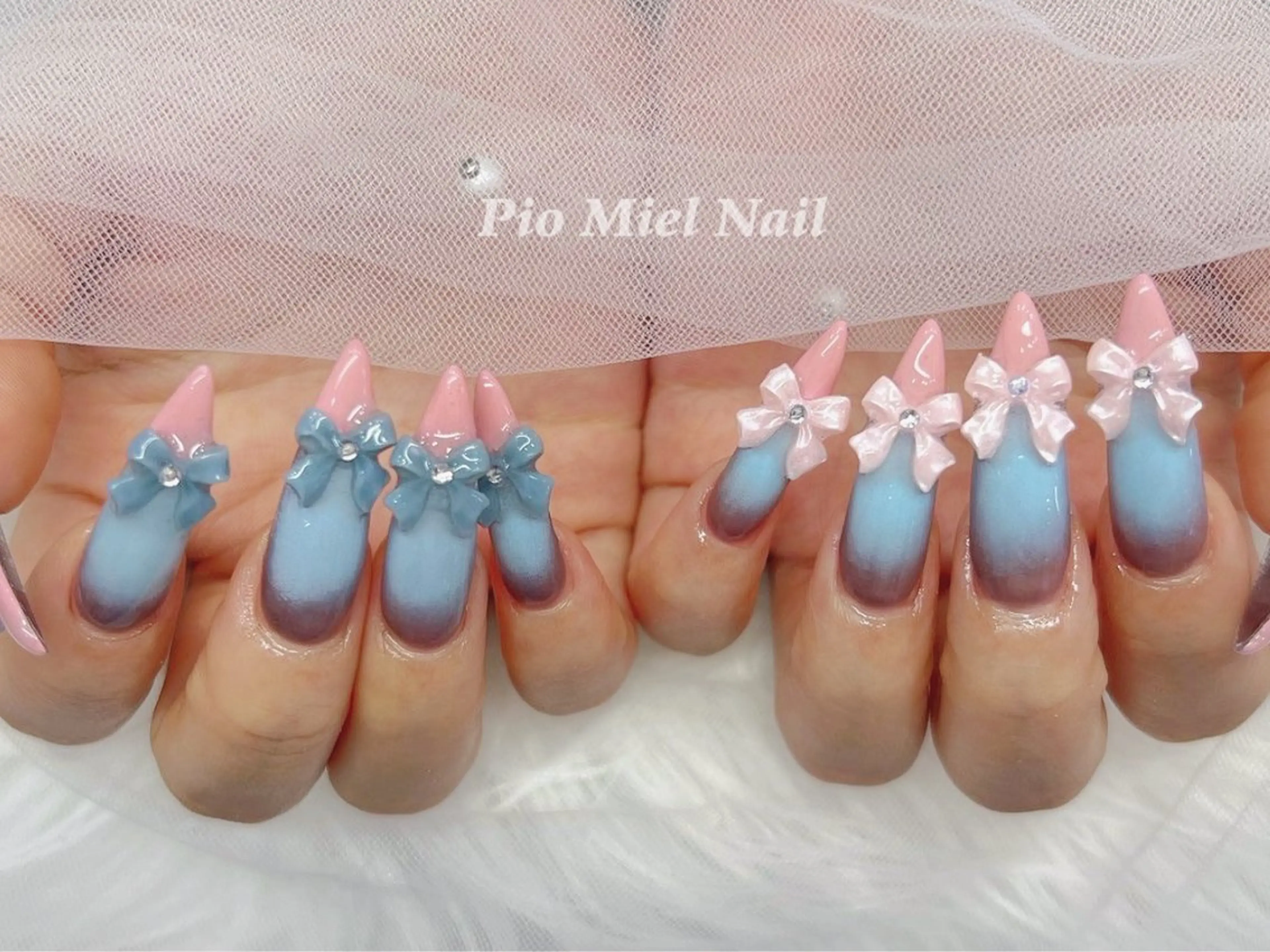 ロング 韓国風ヘア ハンドネイル Pio Mielのネイルデザイン