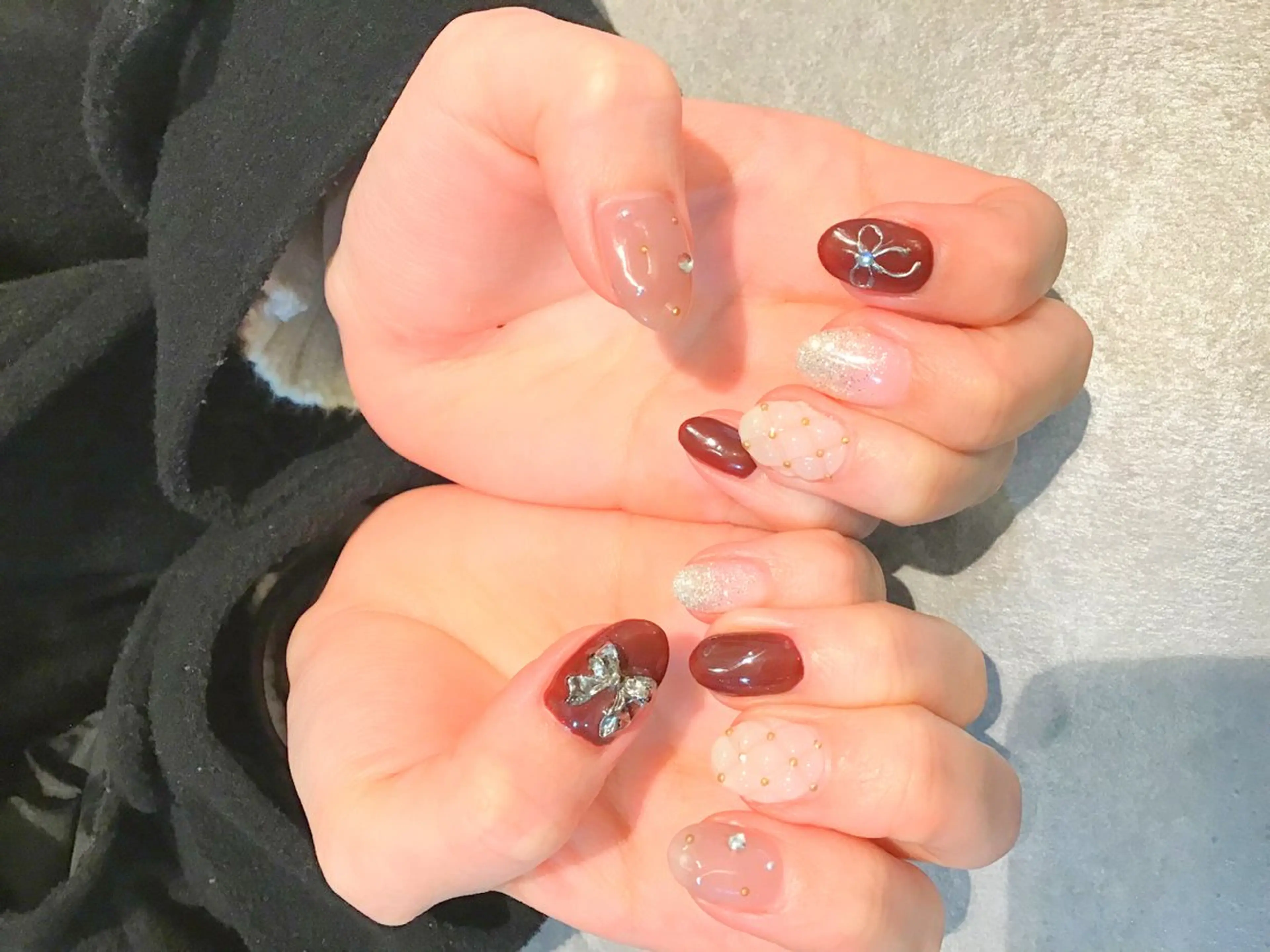 ネイル Nest 岩崎のネイルデザイン