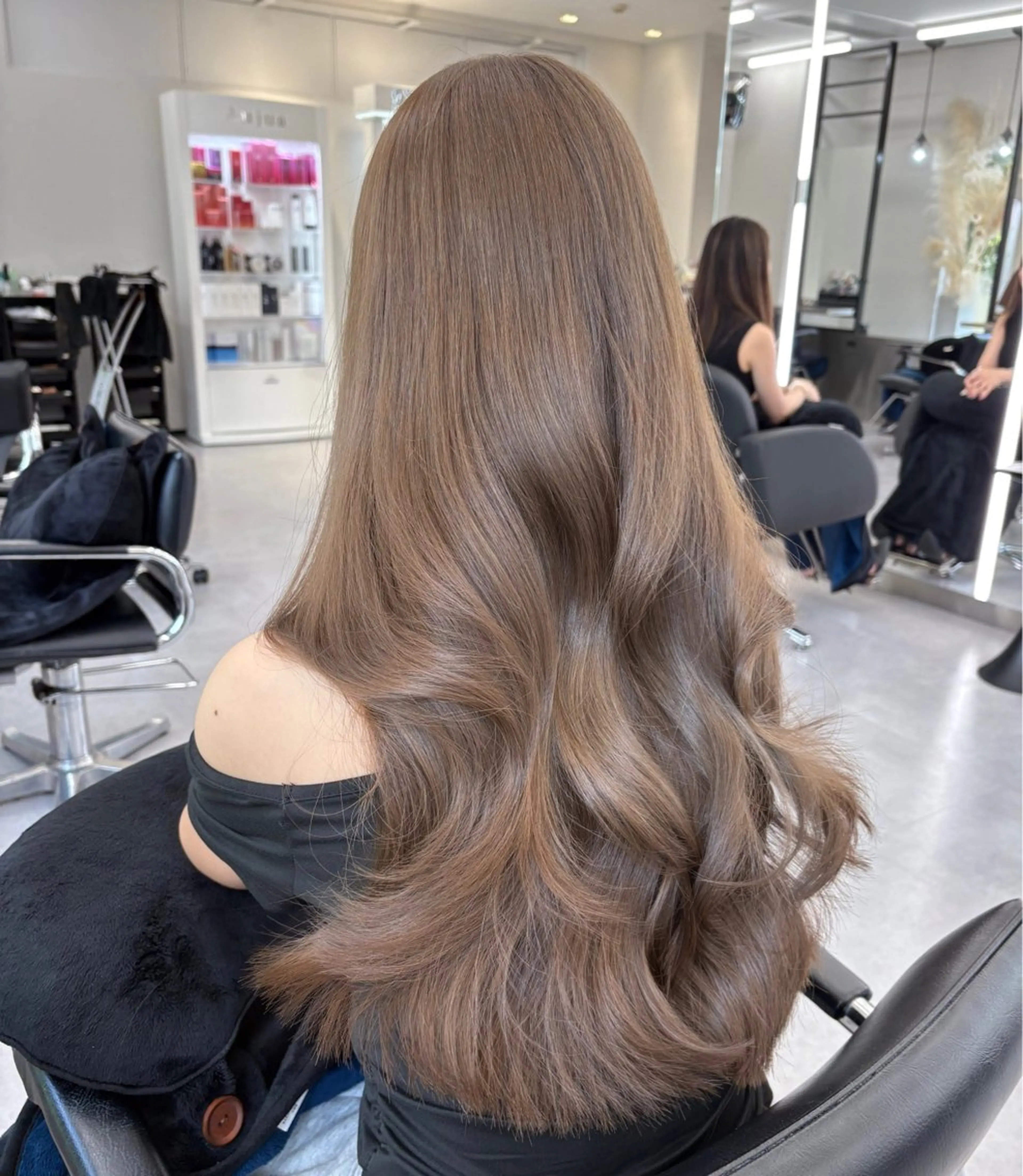 ロング カラー カット ヘアカラー 堀江/透明感 ベージュ/白川幸太のヘアスタイル