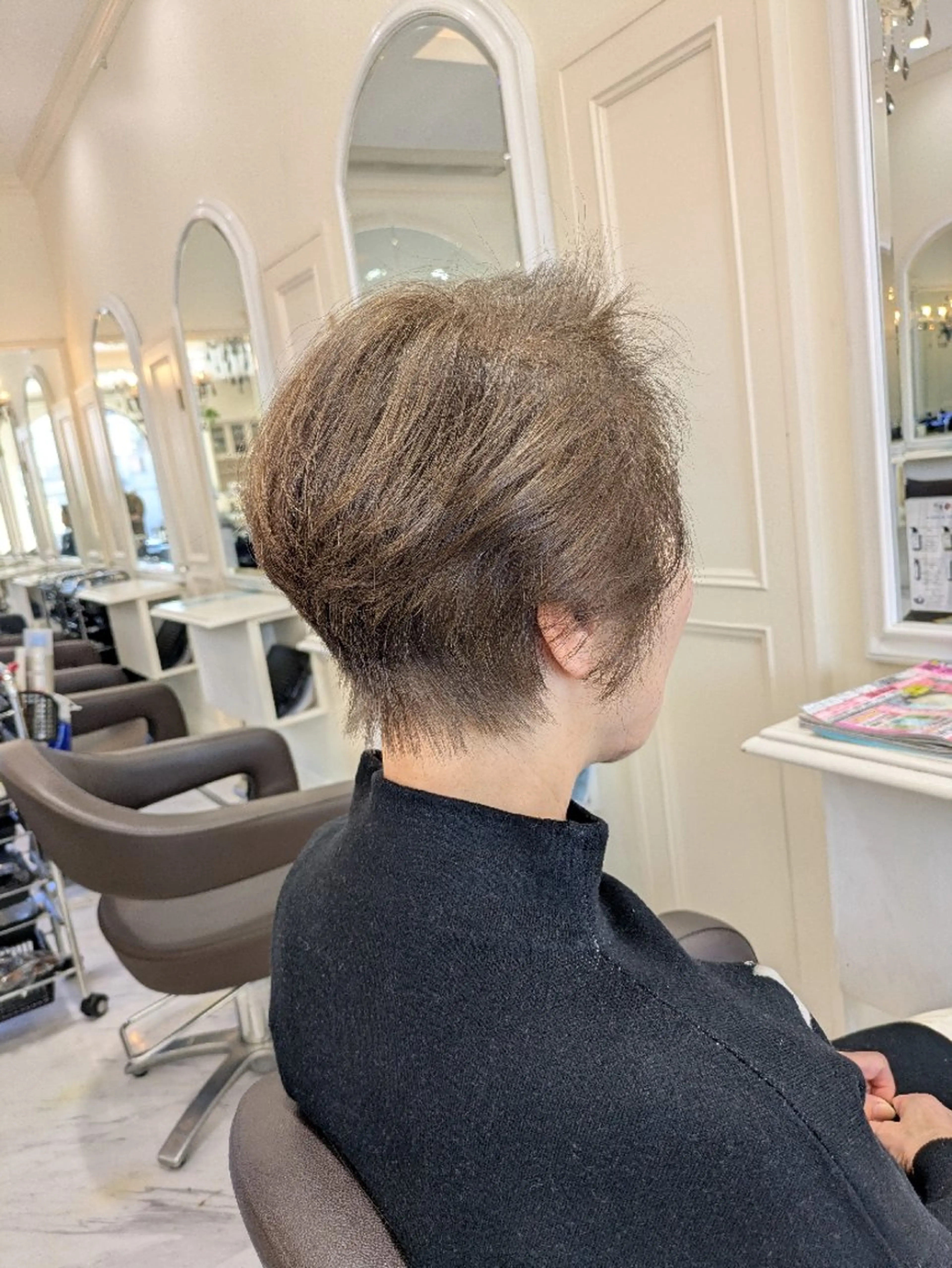 ショート トリートメント Salon de with根本博史のヘアスタイル