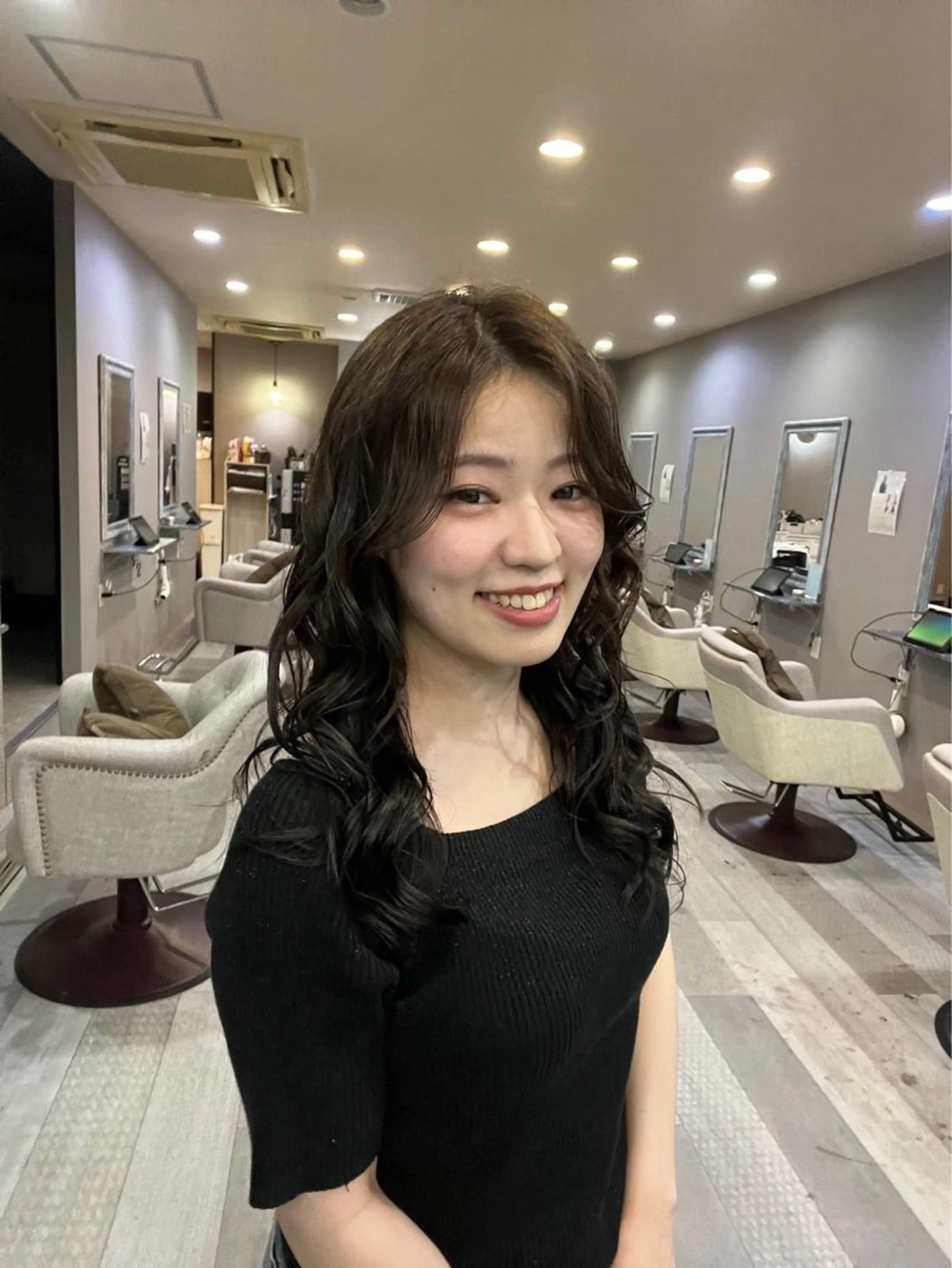 セミロング 池田 優那のヘアスタイル