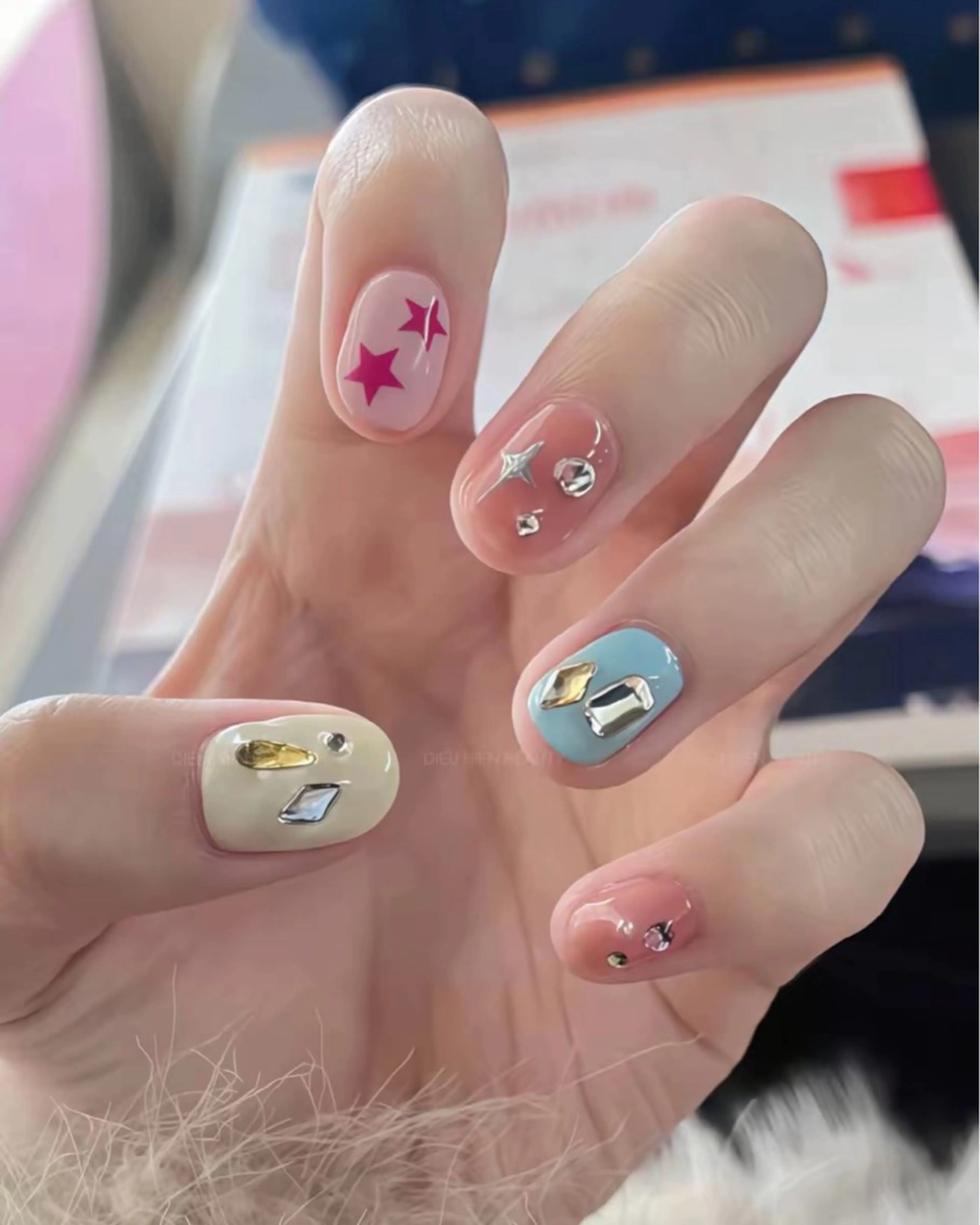 ネイル SARAH ネイルサロン所属・SARAH ネイルサロンのネイルデザイン