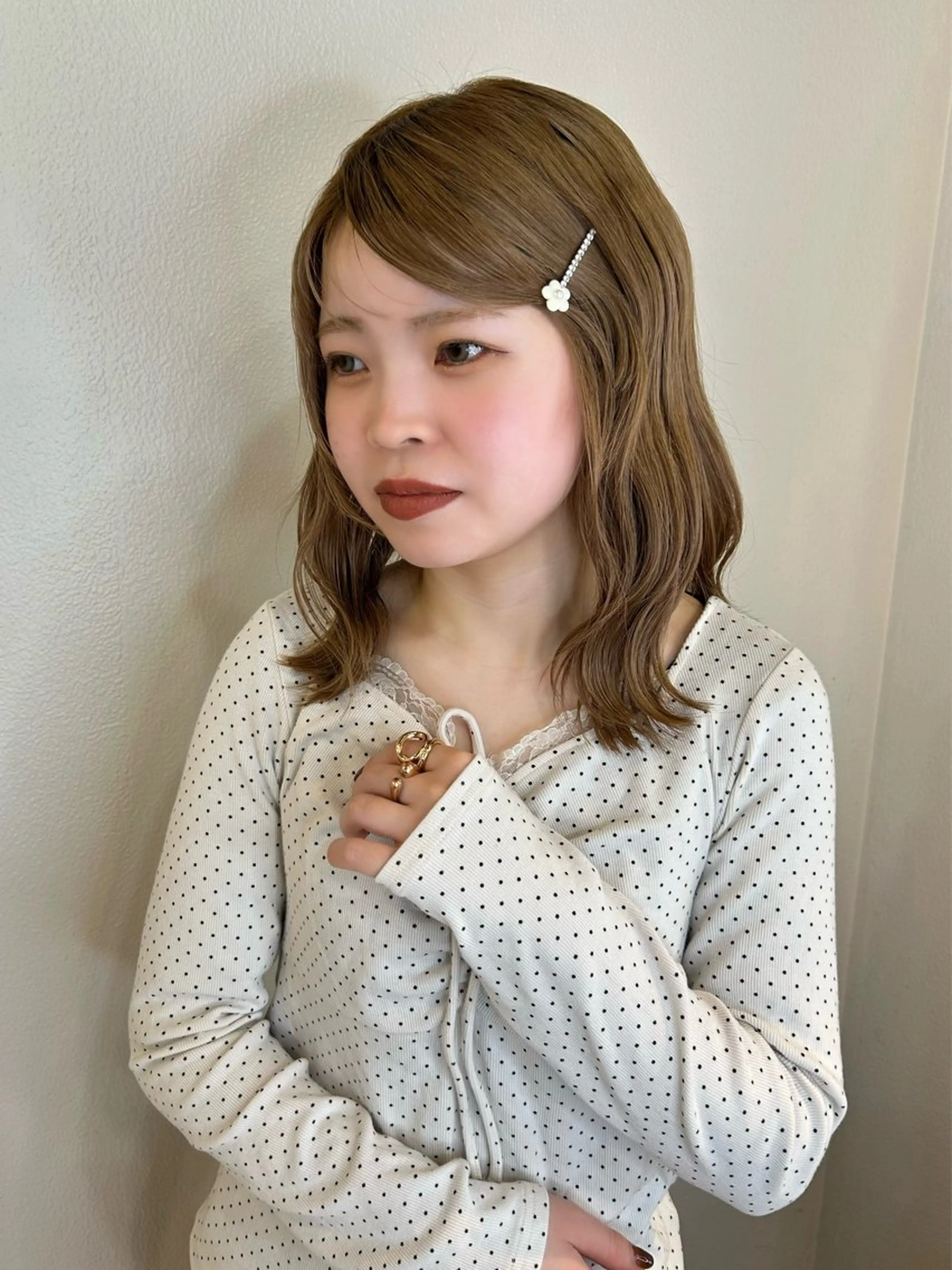 ミディアム 柔らかカラー🤎 luna🧸🤎のヘアスタイル