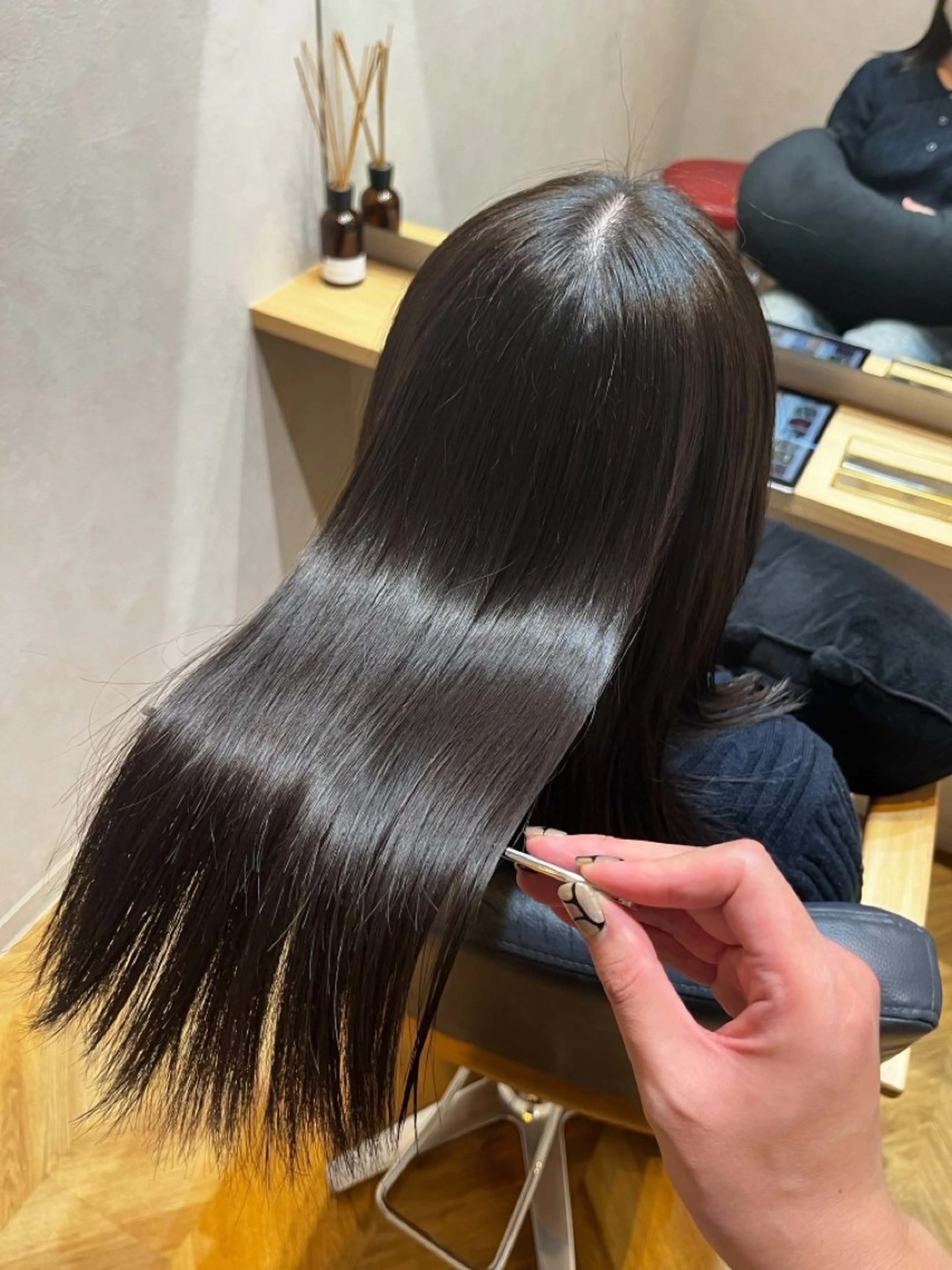 カラー 甲斐麻椰/ N°大分のヘアスタイル