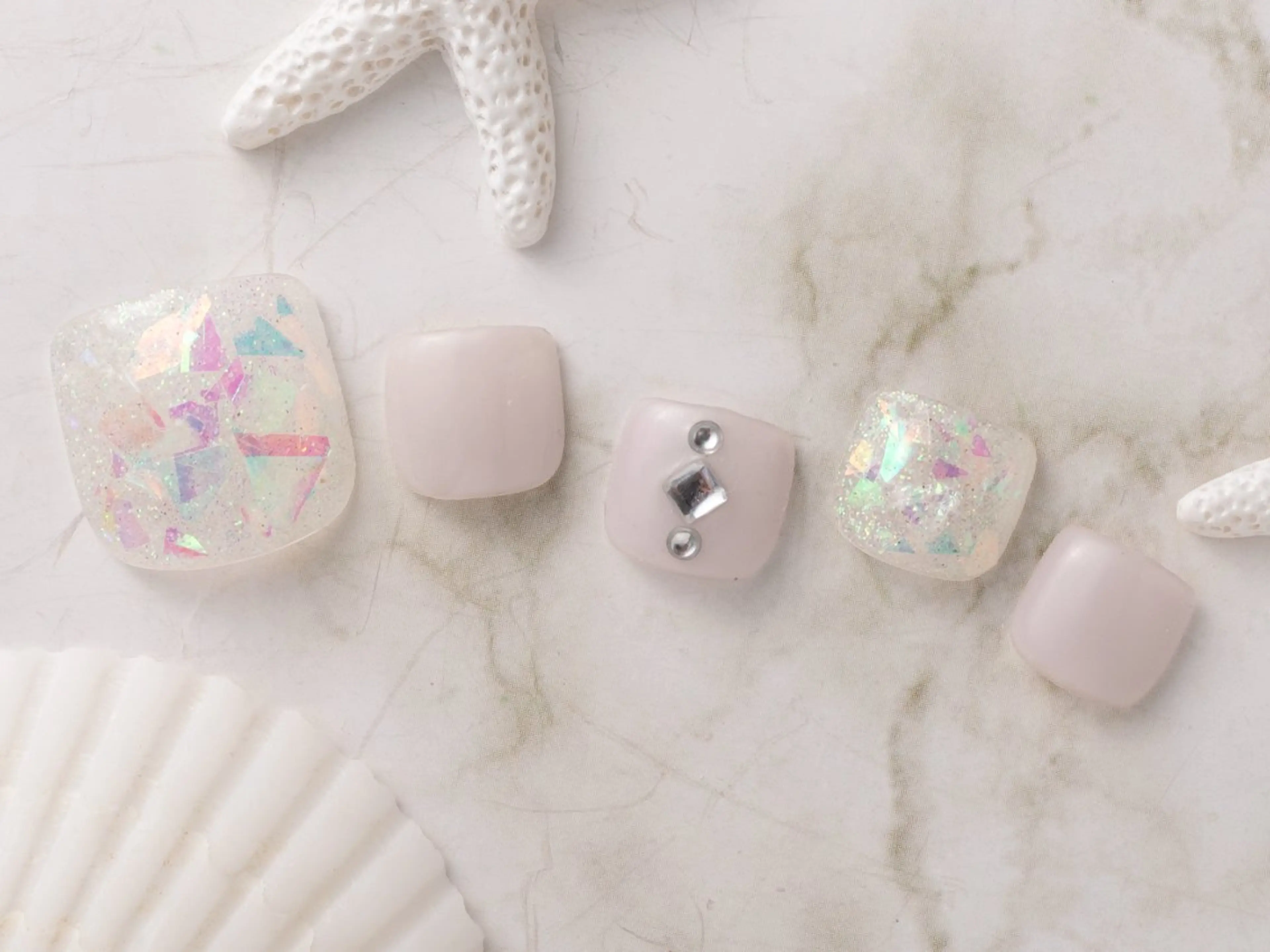 ネイル NailSalon MAHINAのネイルデザイン