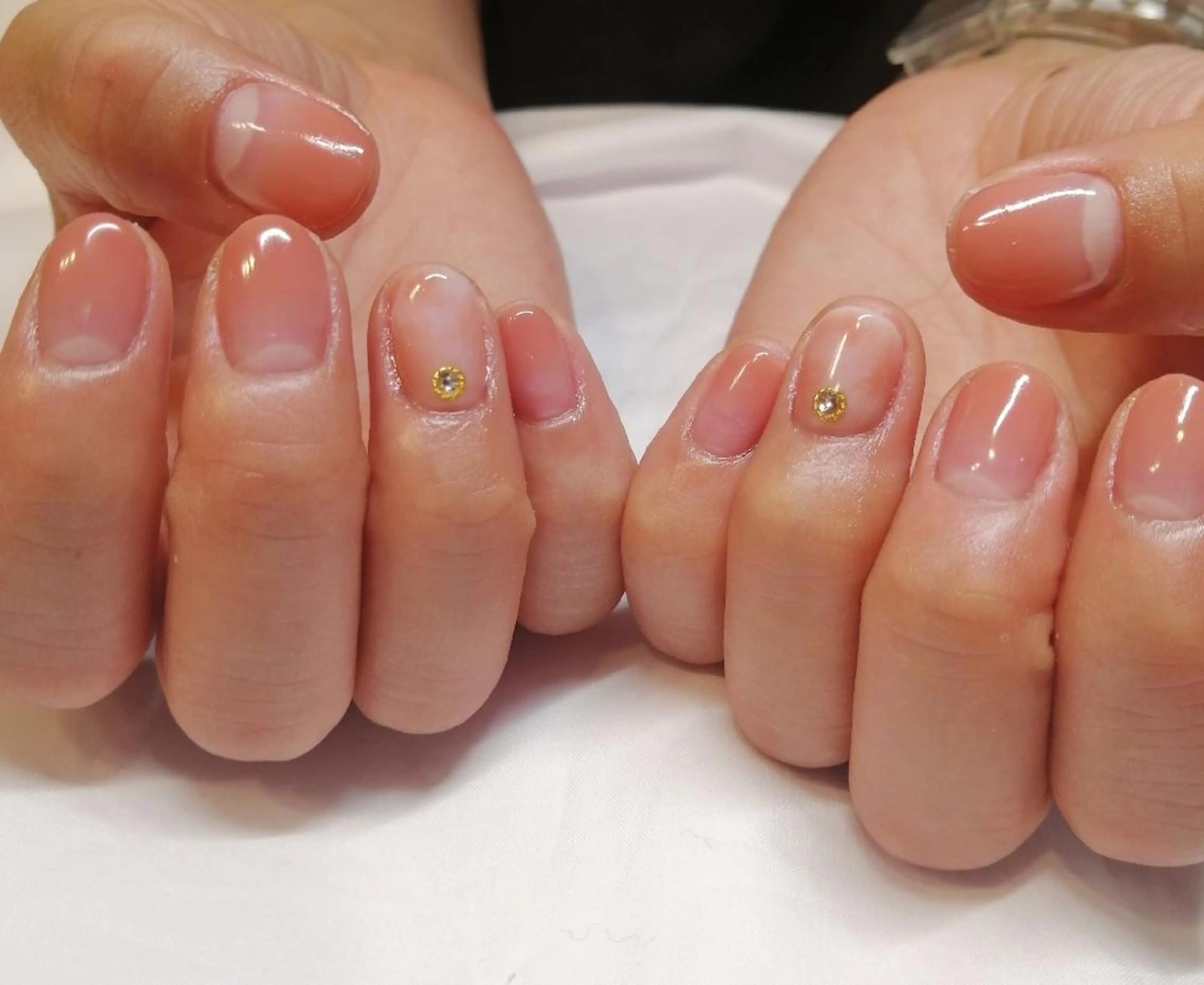 ネイル アートネイル I.プライベートネイルサロン所属・I.プライベート ネイルサロンの眉毛・アイブロウイメージ