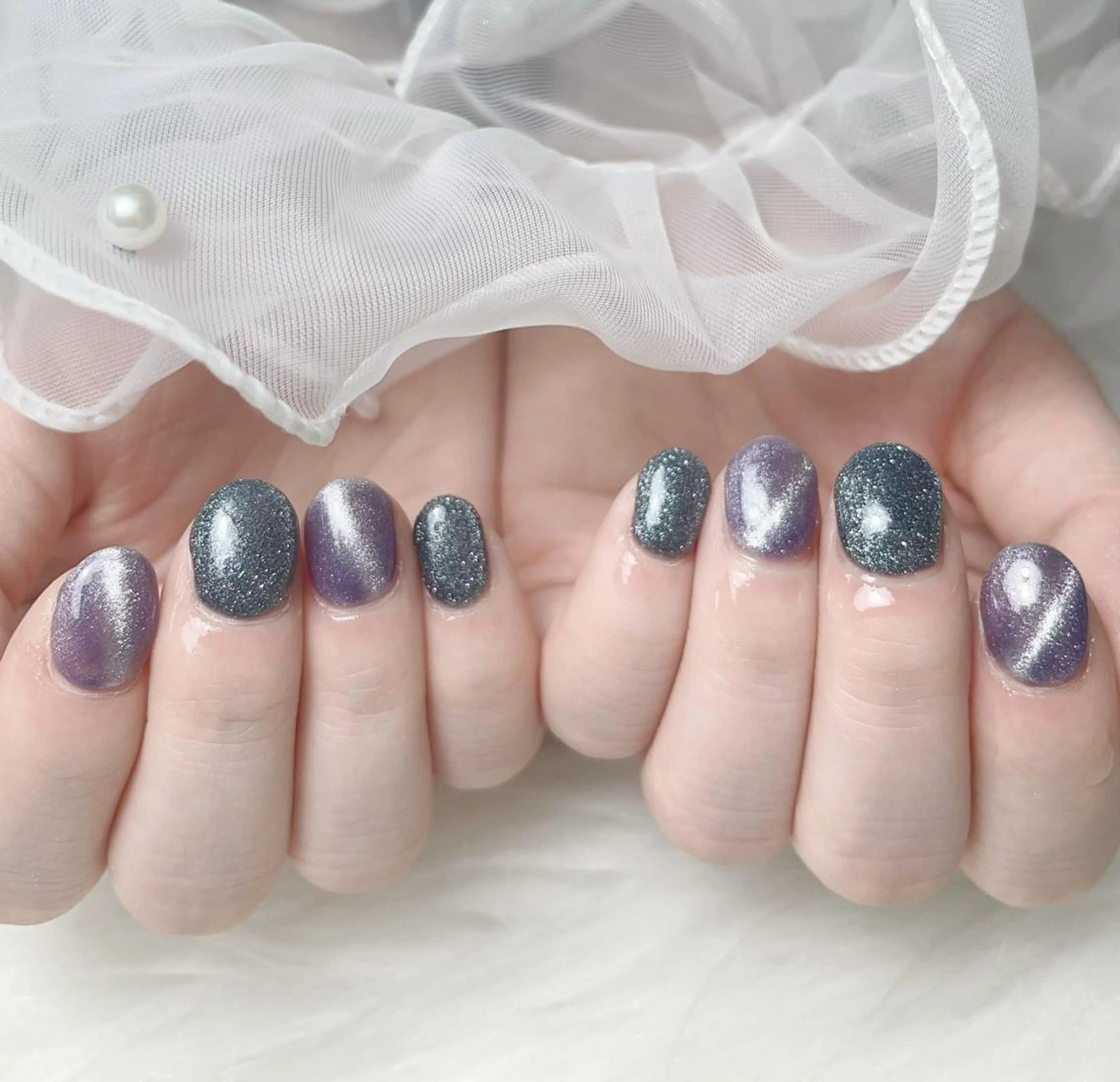 ネイル ハンドネイル Shis_🦄shi 韓国風キラキラネイルのネイルデザイン