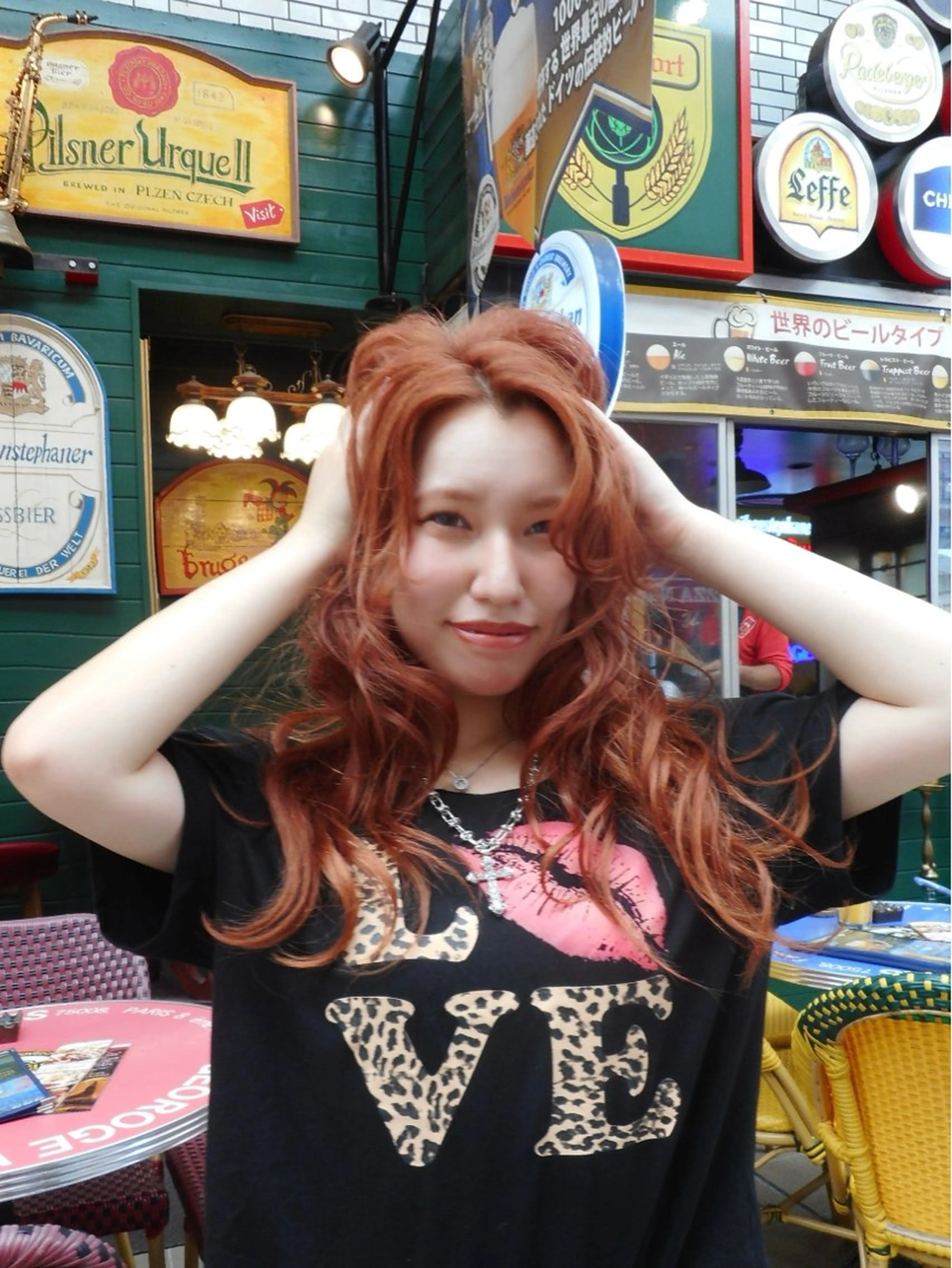 ロング カラー オレンジ マイ/カットモデル /暖色カラーのヘアスタイル